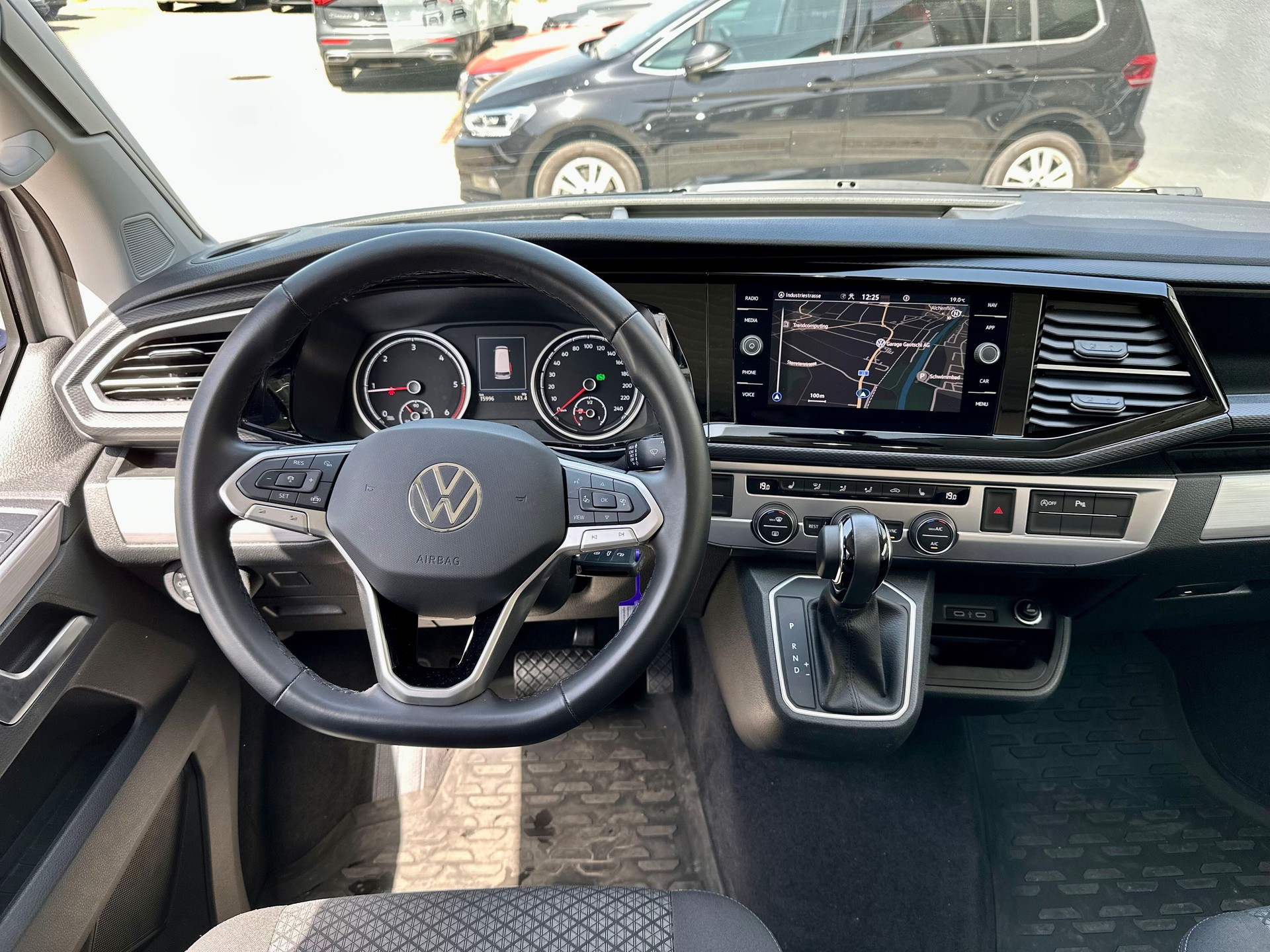 VW T6.1 California 2.0 TDI Beach Edition Spirit DSG-image-9