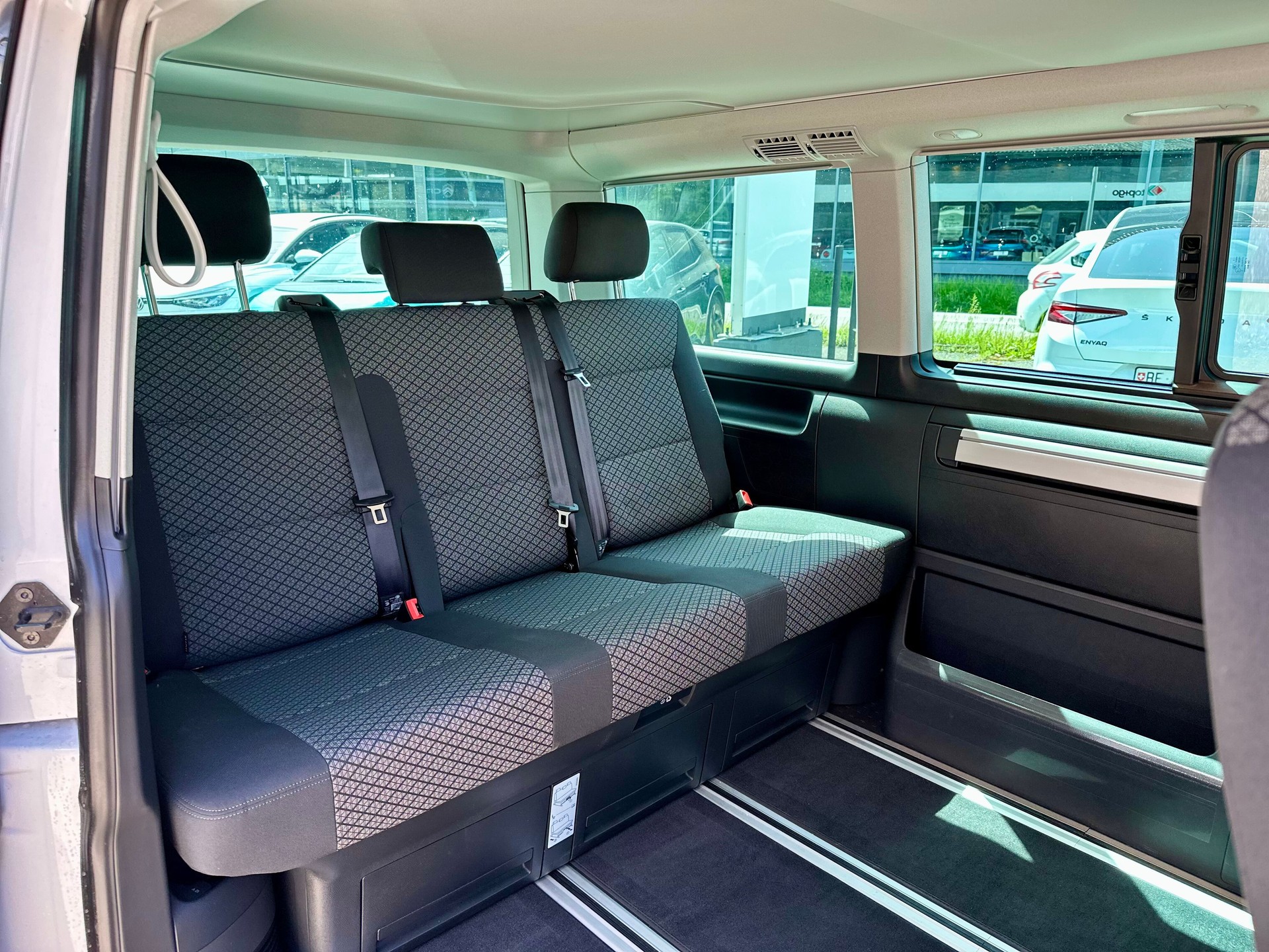 VW T6.1 California 2.0 TDI Beach Edition Spirit DSG-image-10