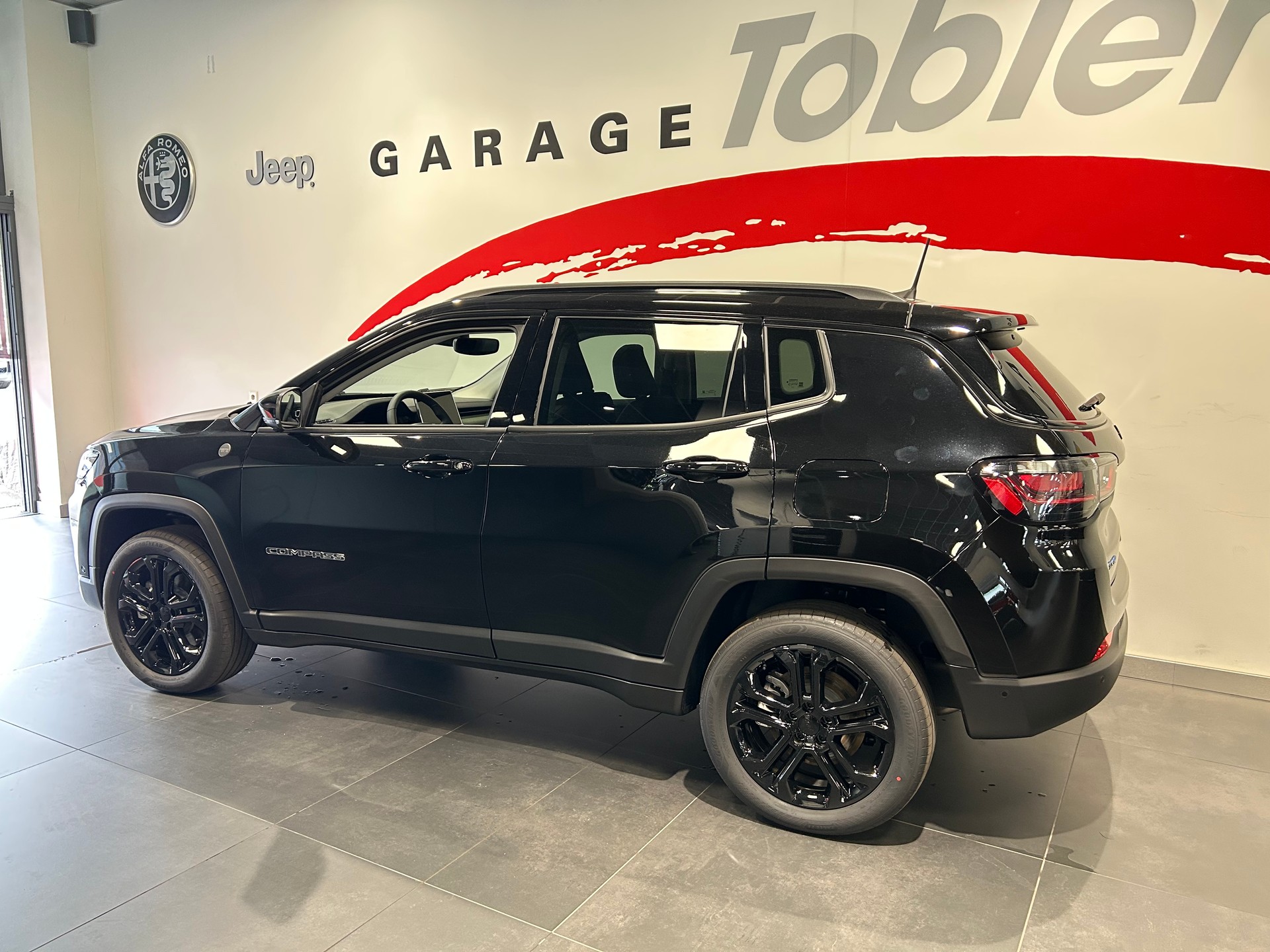 JEEP Compass 1.3 T PHEV North Star AWD-image-16
