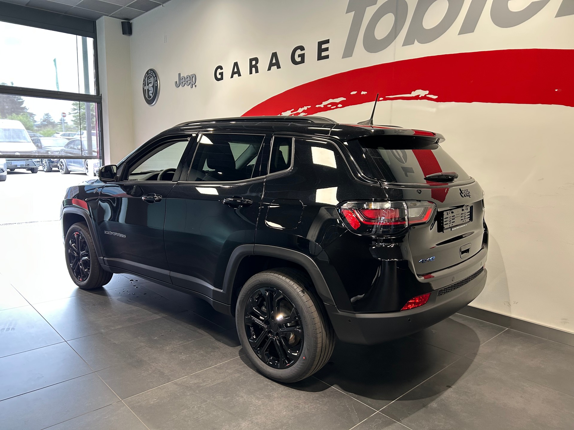 JEEP Compass 1.3 T PHEV North Star AWD-image-17