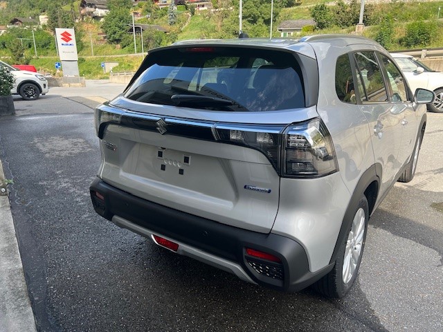 SUZUKI SX4 S-Cross 1.4 T Compact+ Hybrid 4WD Automatic-image-4
