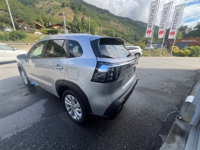 SUZUKI SX4 S-Cross 1.4 T Compact+ Hybrid 4WD Automatic-image-5