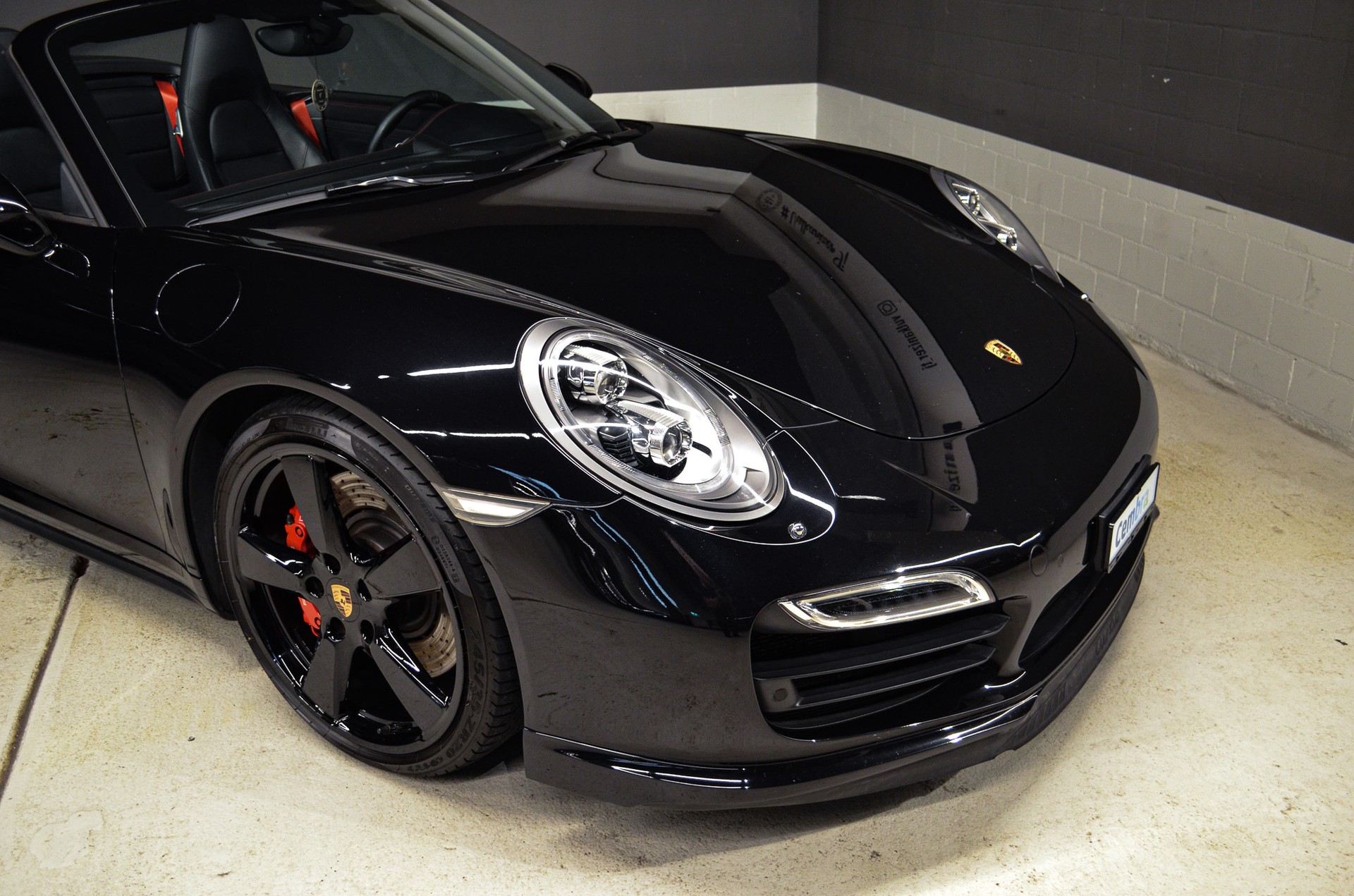 PORSCHE 911 Turbo Cabrio PDK-image-4