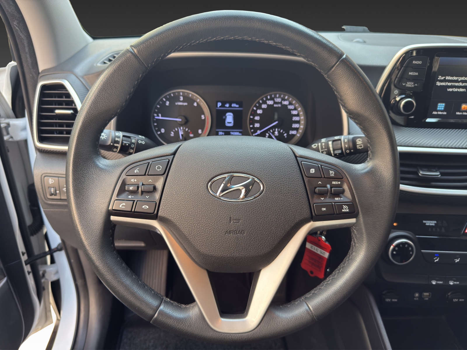 HYUNDAI Tucson 1.6 CRDI Origo 2WD DCT-image-15