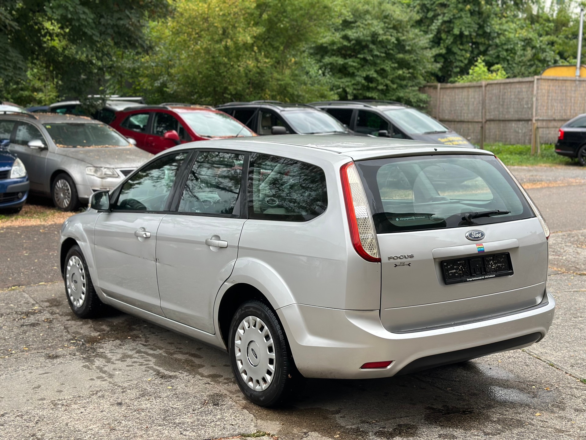 FORD Focus 1.6i VCT Carving-image-3