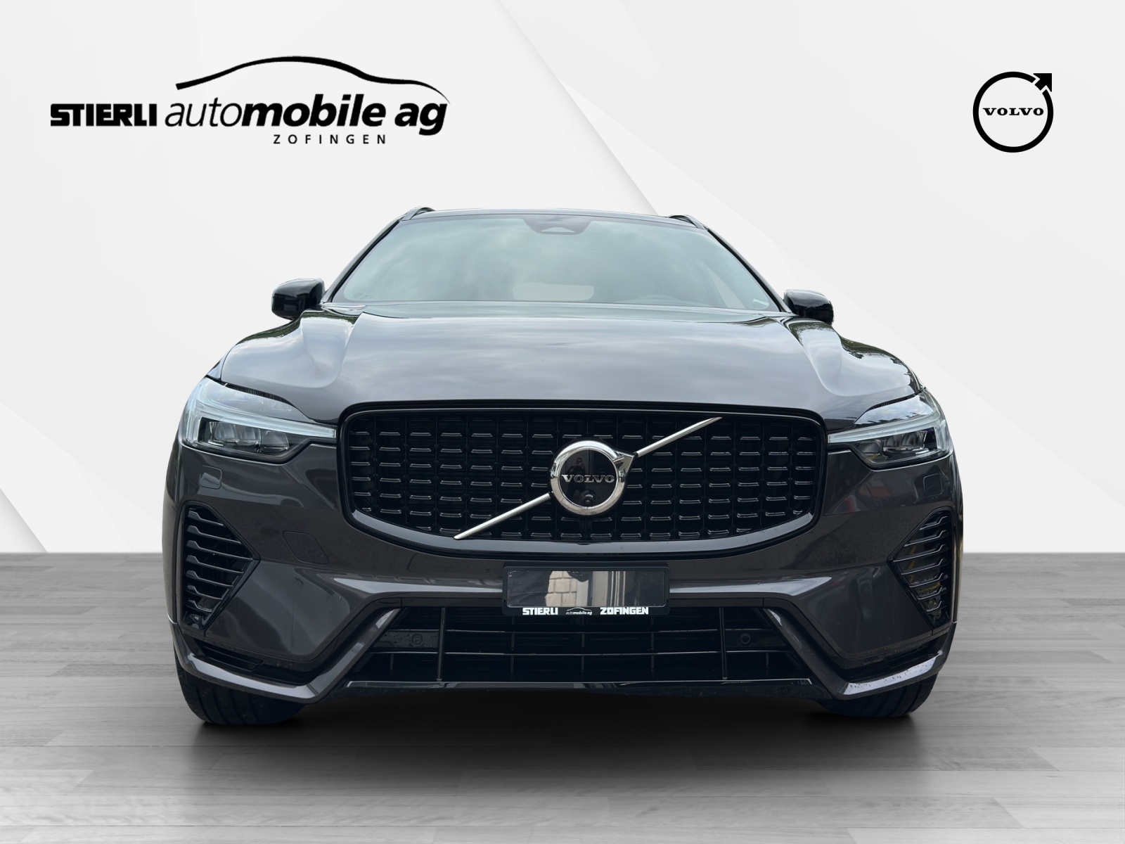 VOLVO XC60 2.0 T6 TE Ultra Dark eAWD-image-1