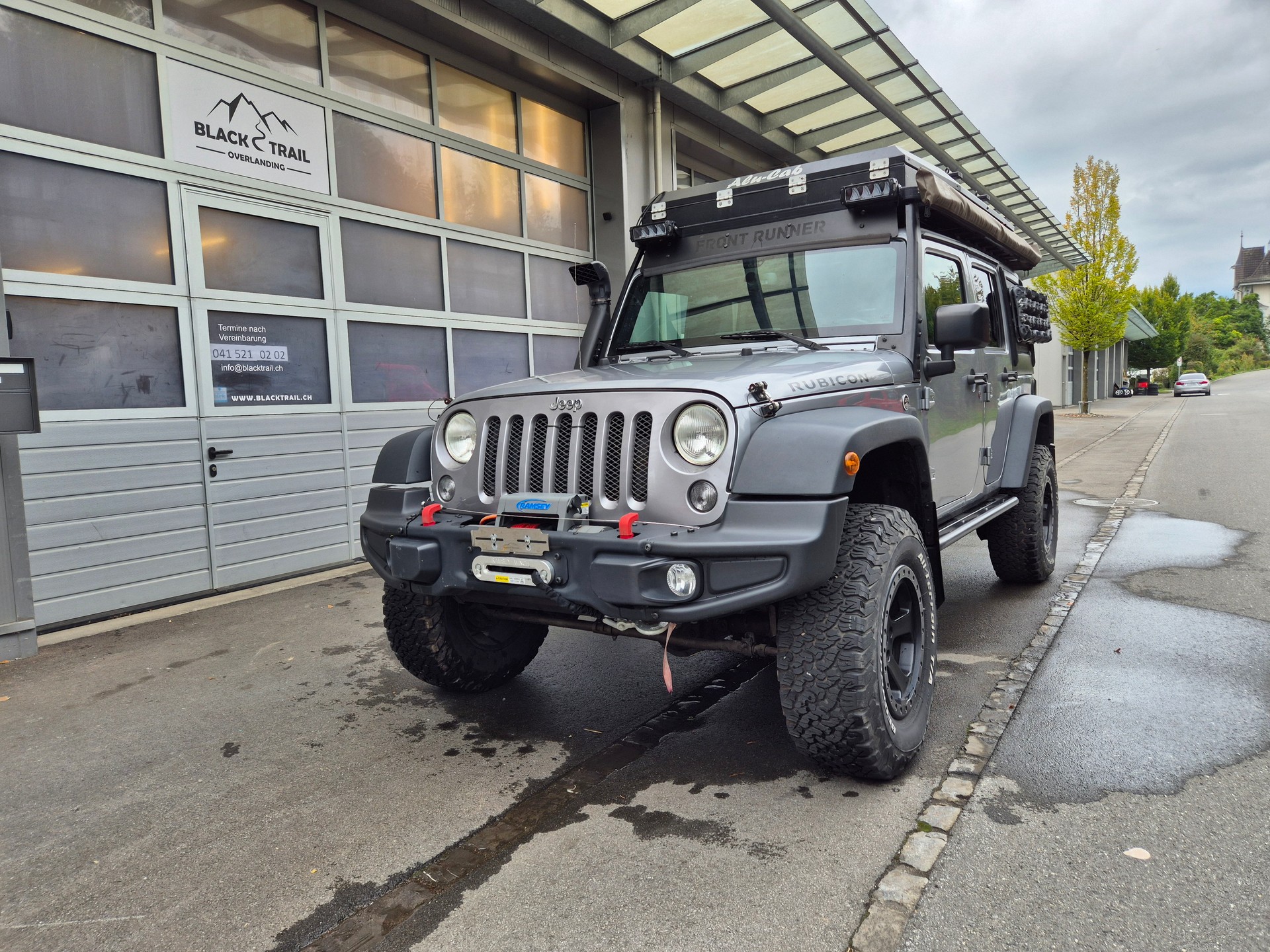 JEEP Wrangler 2.8CRD Unlimited Rubicon Automatic-image-2