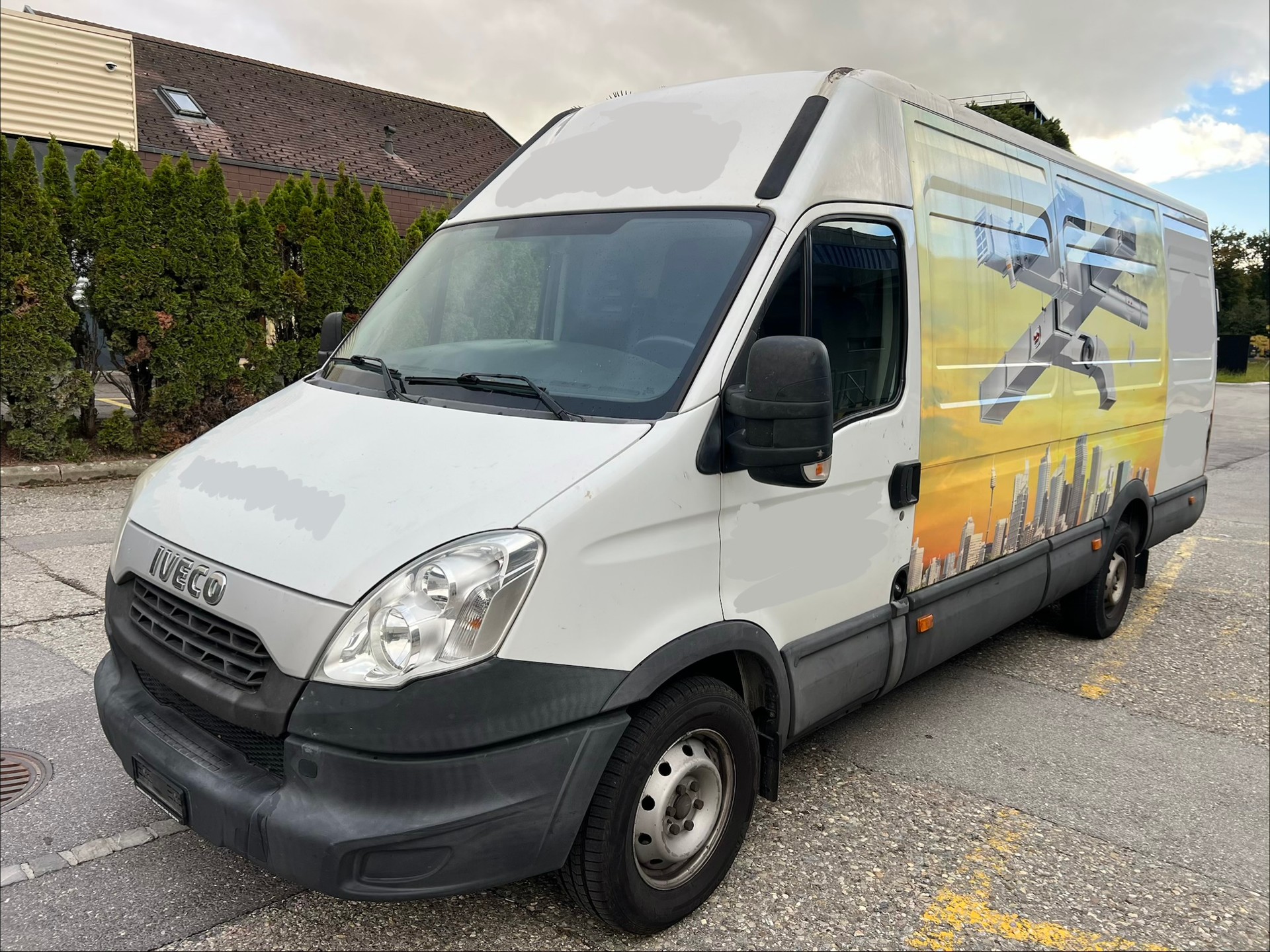 IVECO 35S15V fourgon 16m3-image-0