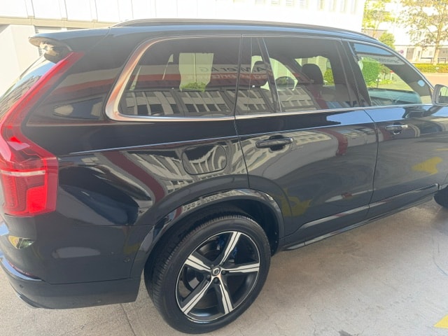 VOLVO XC90 D5 AWD R-Design Geartronic-image-3