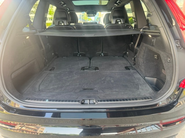 VOLVO XC90 D5 AWD R-Design Geartronic-image-5