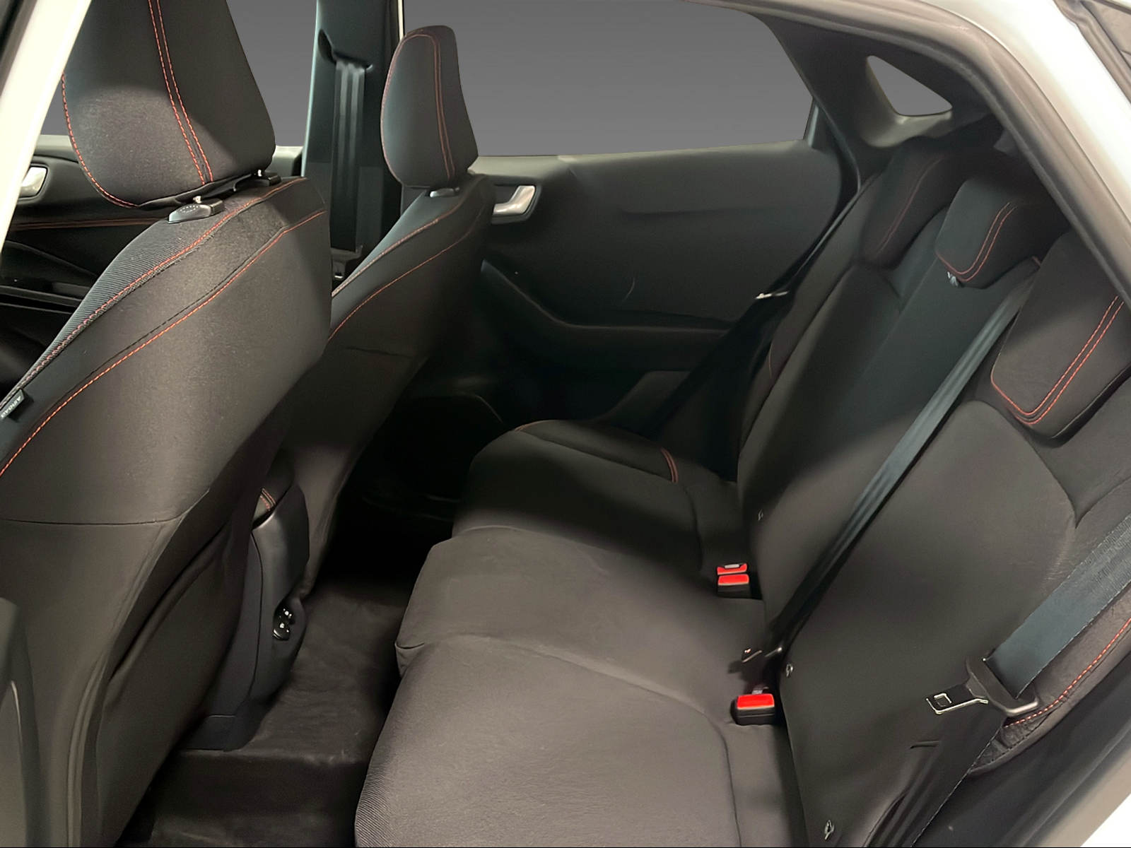 FORD Puma 1.0 EcoB Hybrid 125 ST-Line-image-11