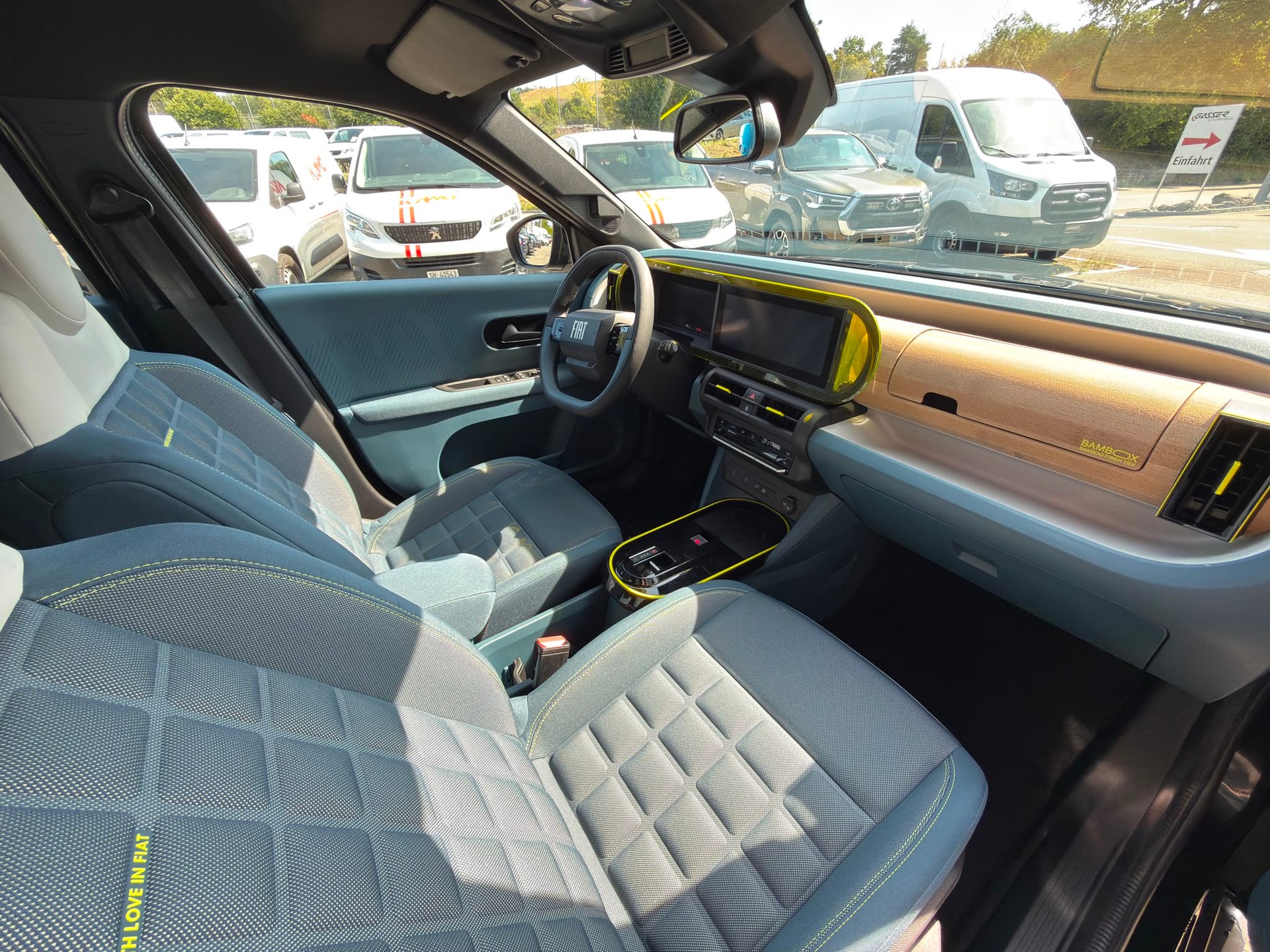 FIAT Grande Panda MHEV La Prima-image-8