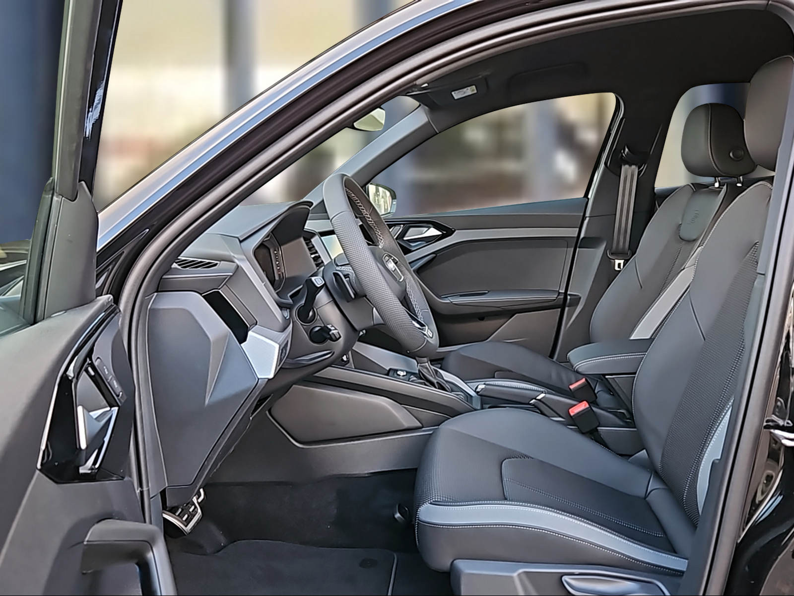 AUDI A1 Sportback 30 TFSI S Line Attraction S-tronic Mythosschwarz Metallic-image-7
