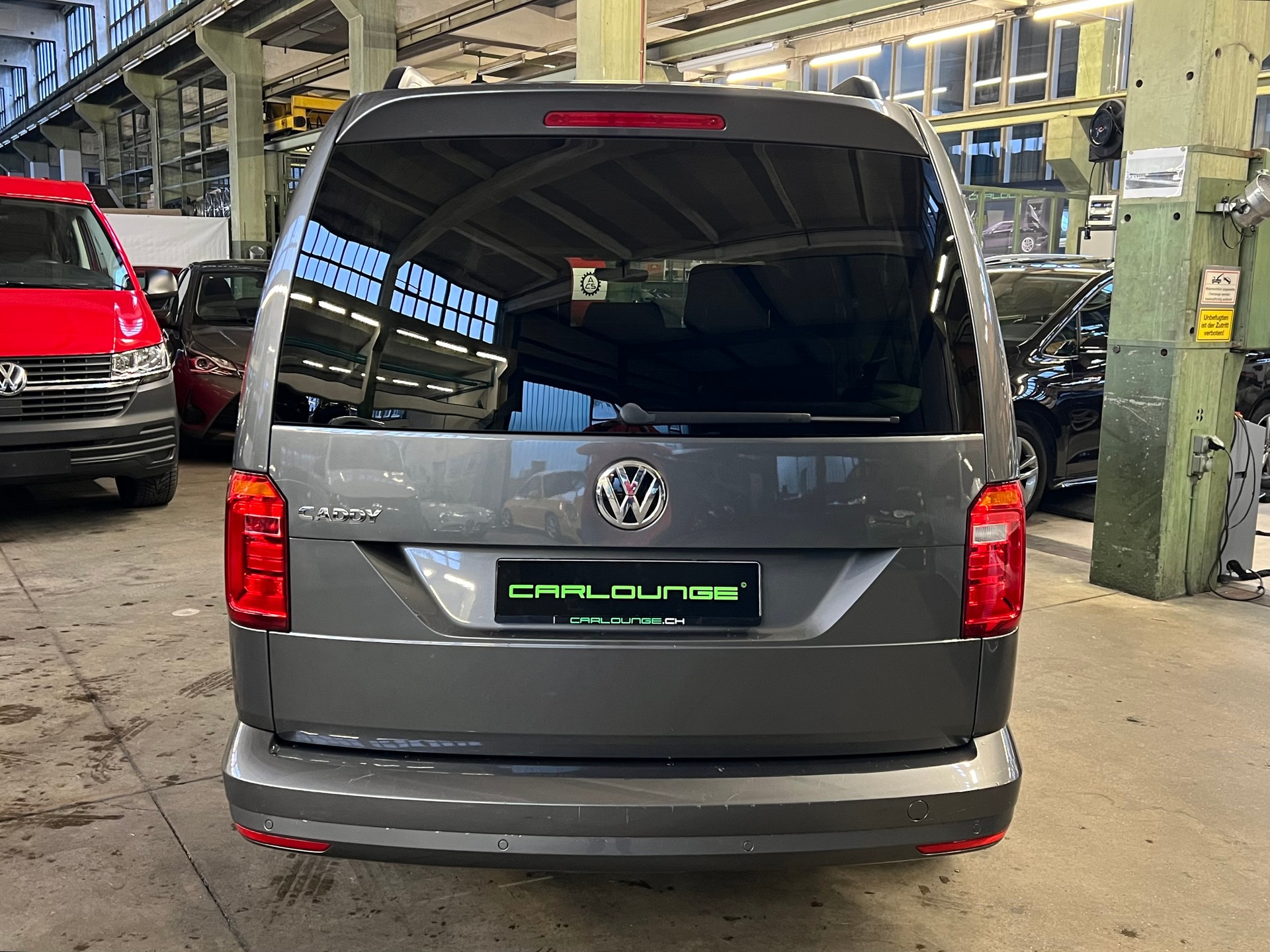 VW Caddy Maxi 2.0TDI Comfortline BlueMotion Technology DSG-image-18