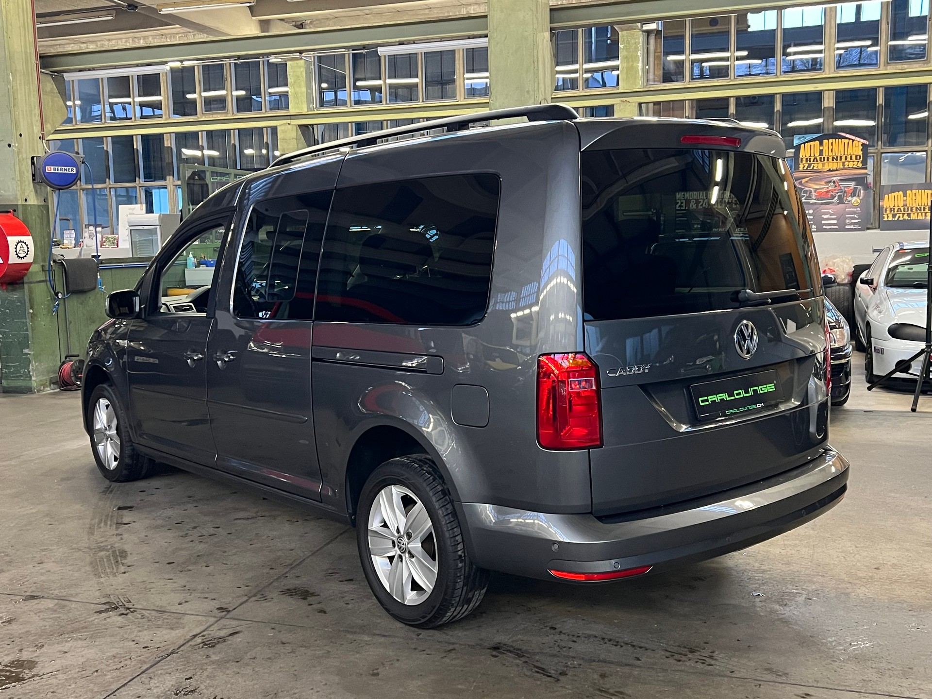 VW Caddy Maxi 2.0TDI Comfortline BlueMotion Technology DSG-image-20
