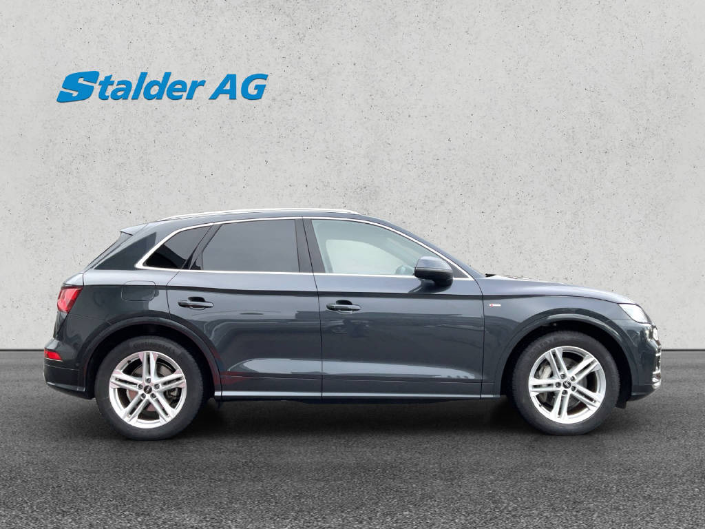 AUDI Q5 2.0 55 TFSI e Sport qu. S-T-image-6
