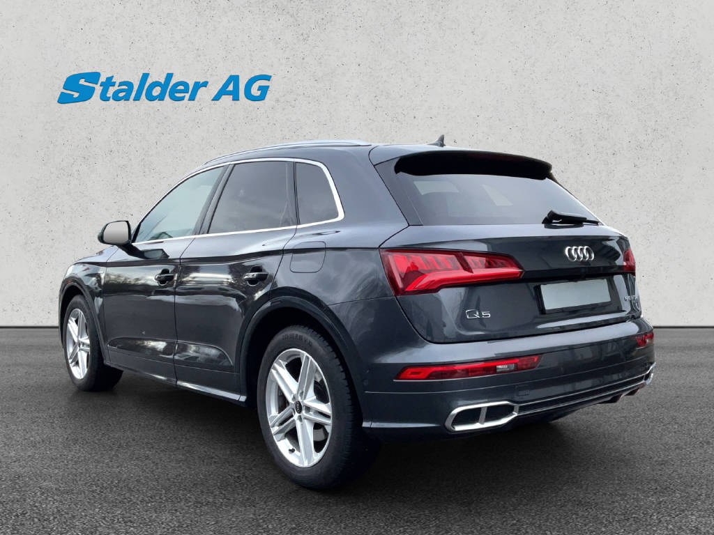 AUDI Q5 2.0 55 TFSI e Sport qu. S-T-image-3