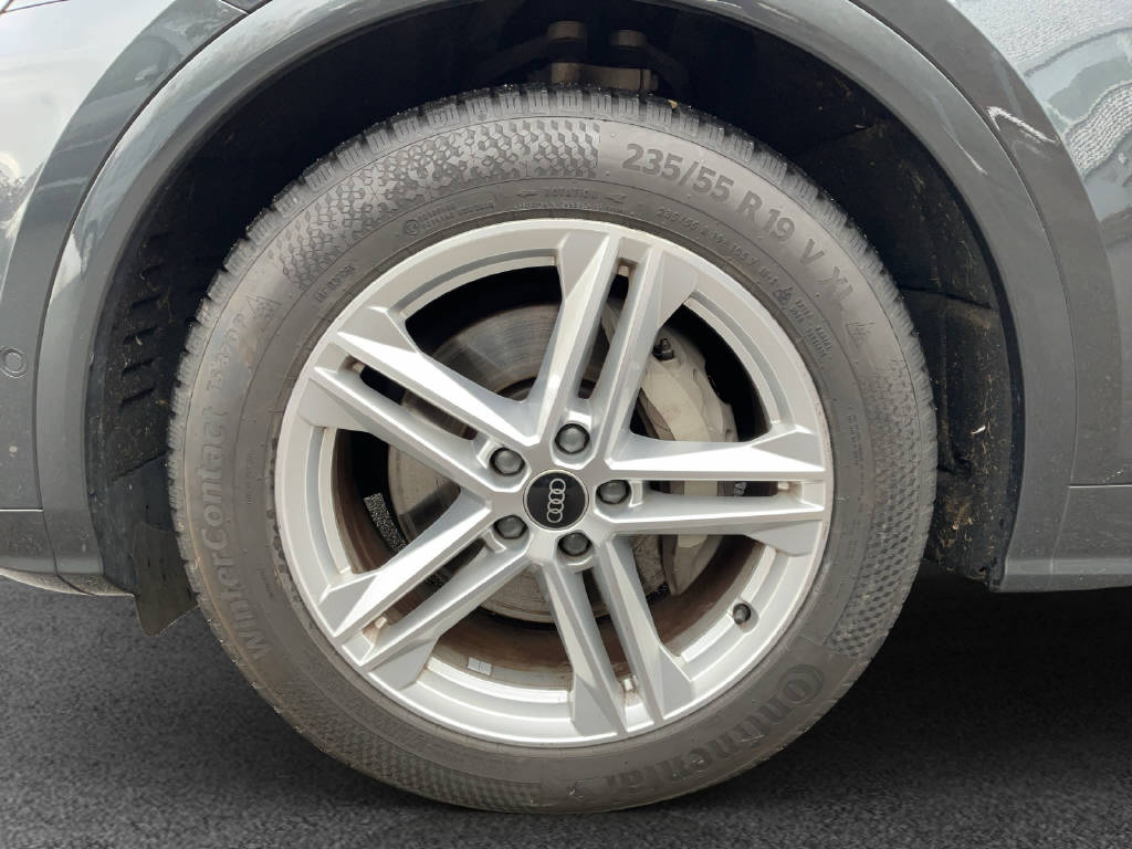 AUDI Q5 2.0 55 TFSI e Sport qu. S-T-image-13