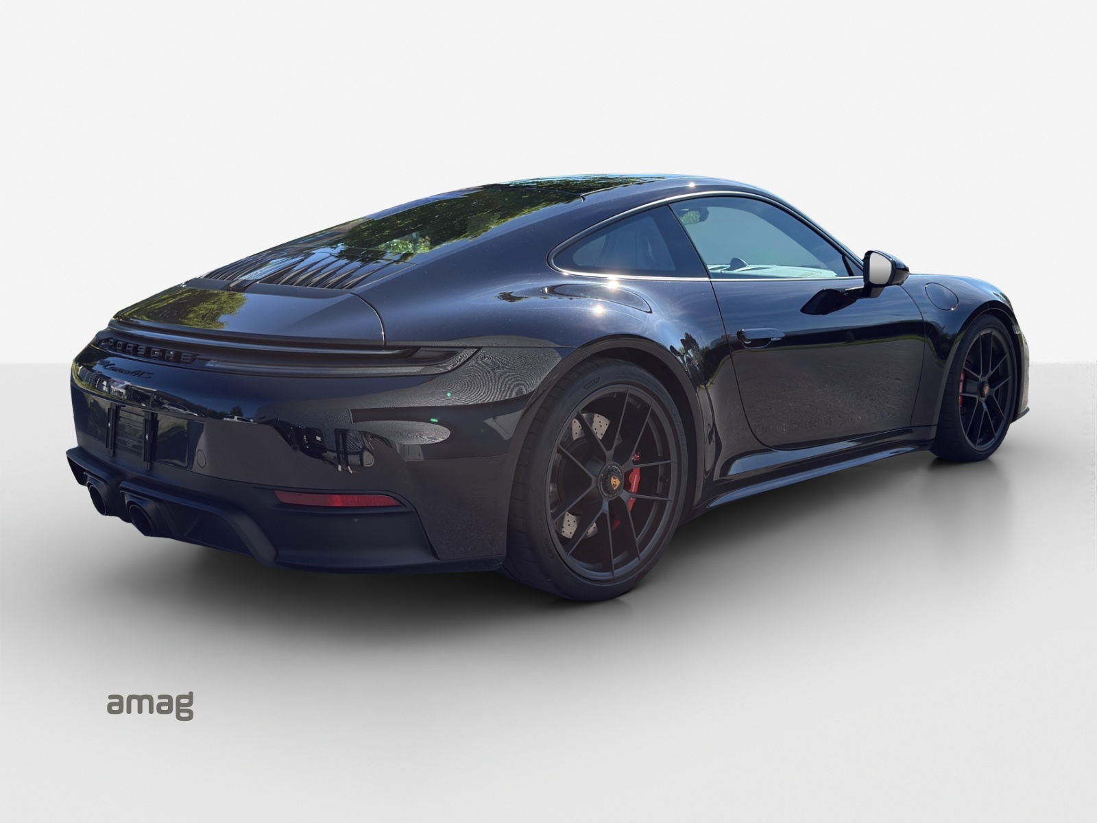PORSCHE 911 Carrera GTS-image-4