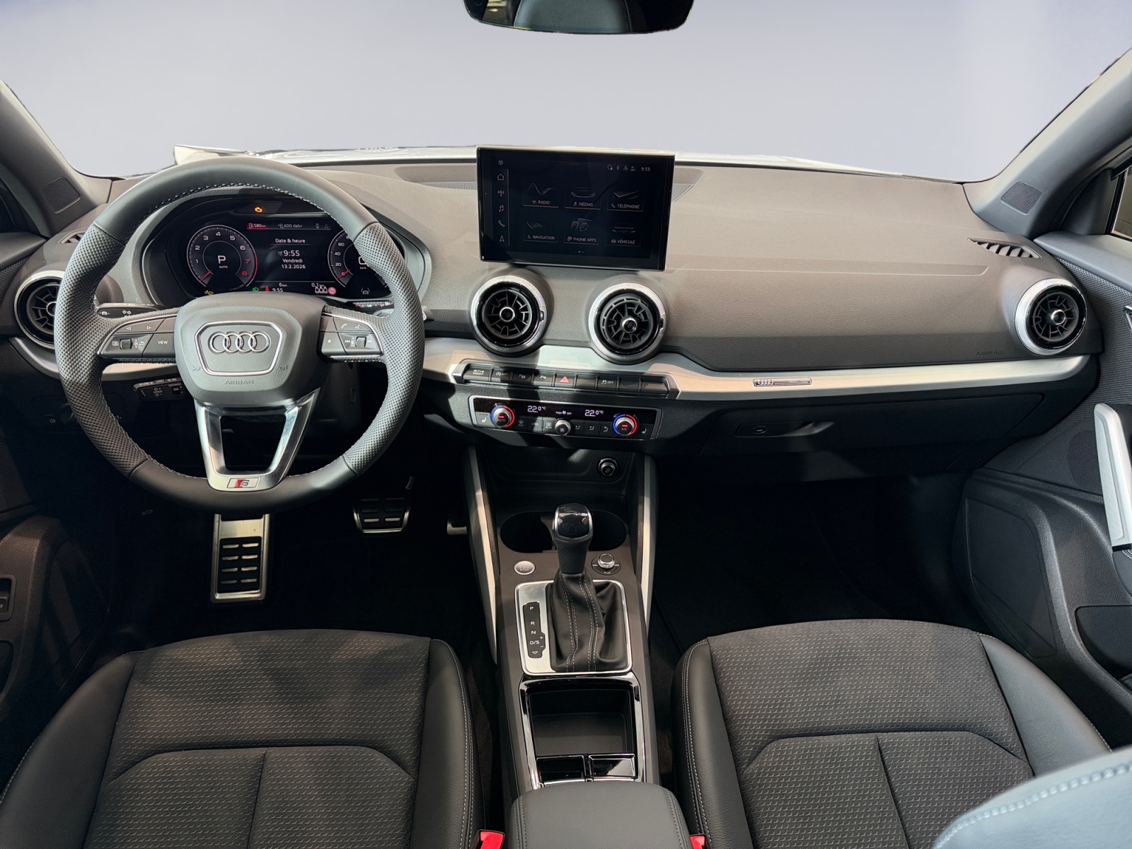 AUDI Q2 35 TFSI S line S-tronic-image-8
