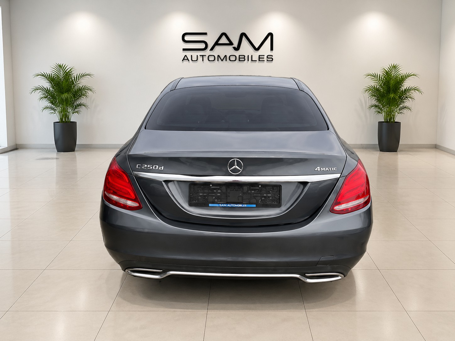 MERCEDES-BENZ C 250 BlueTEC Avantgarde 4Matic 7G-Tronic-image-4