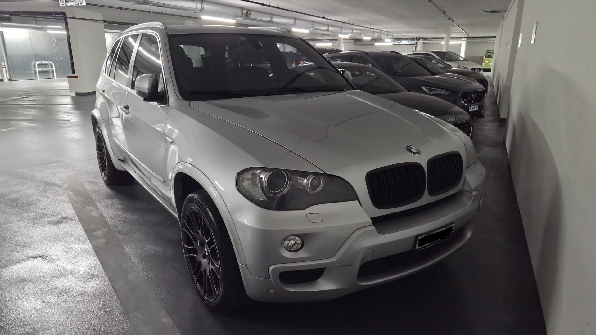 BMW X5 xDrive 30i (3.0si) Steptronic-image-1