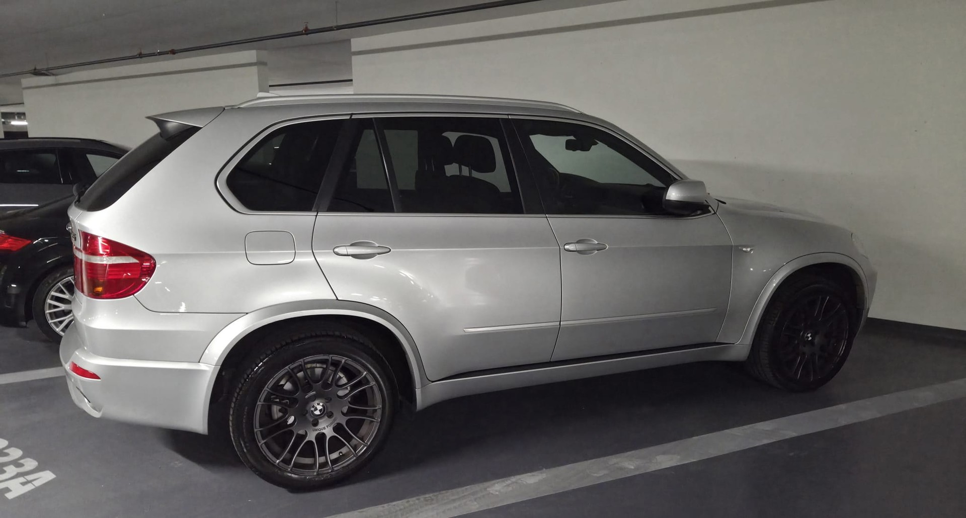 BMW X5 xDrive 30i (3.0si) Steptronic-image-4