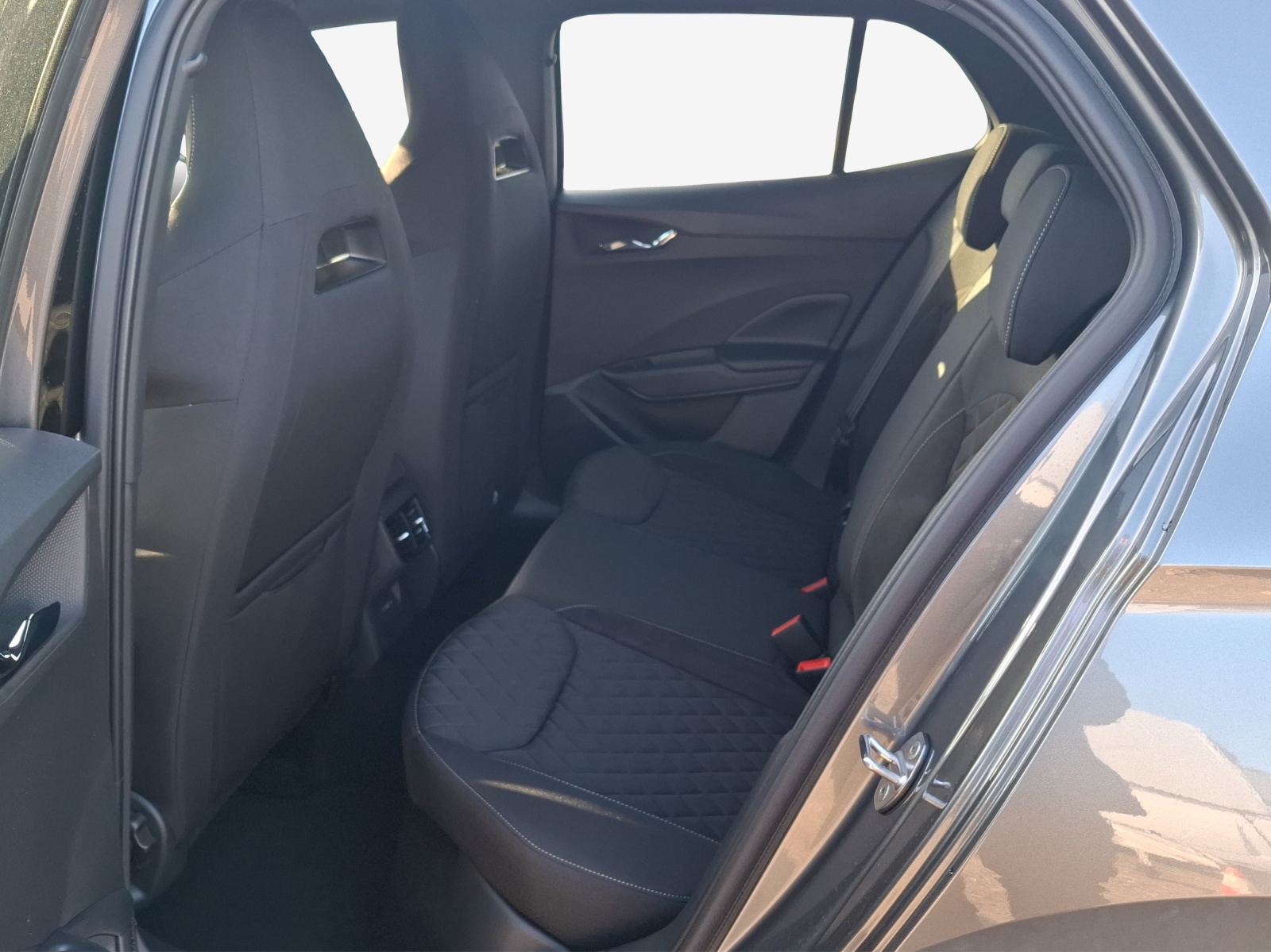 SKODA Fabia 1.5 TSI Dynamic DSG-image-11