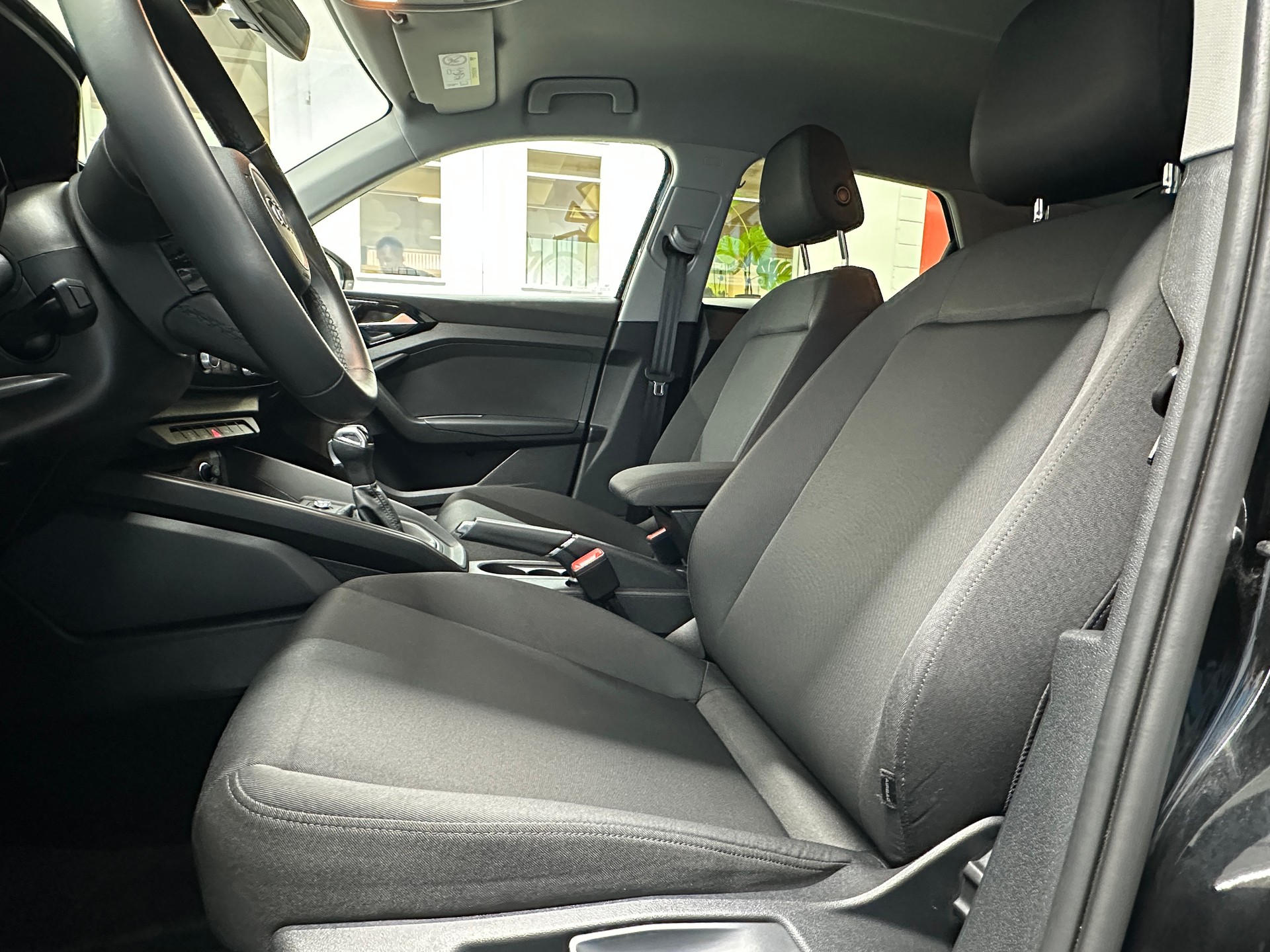AUDI A1 Sportback 30 TFSI S-tronic-image-7