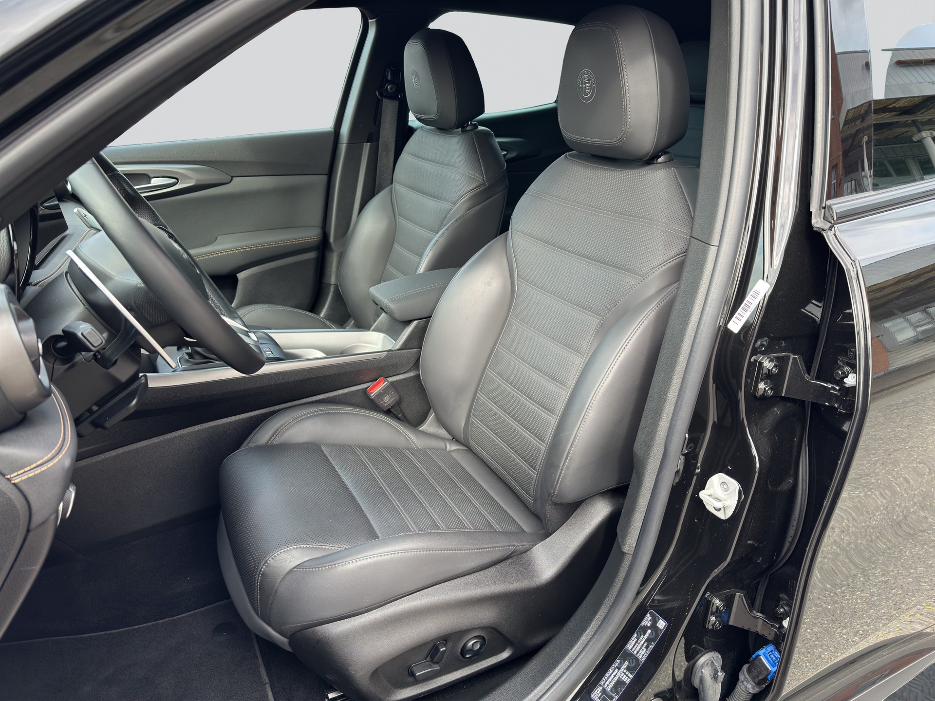 ALFA ROMEO Tonale 1.5 48V Hybrid Veloce-image-5