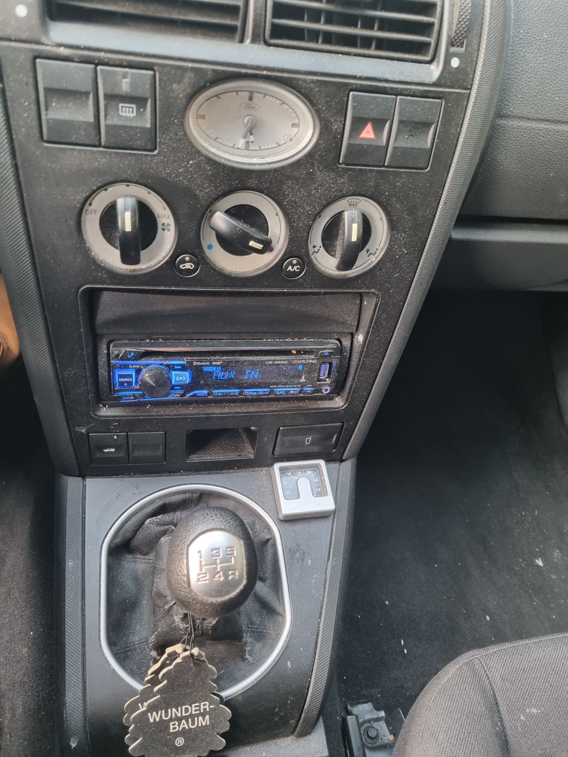 FORD Mondeo 1.8i 16V Carving-image-10
