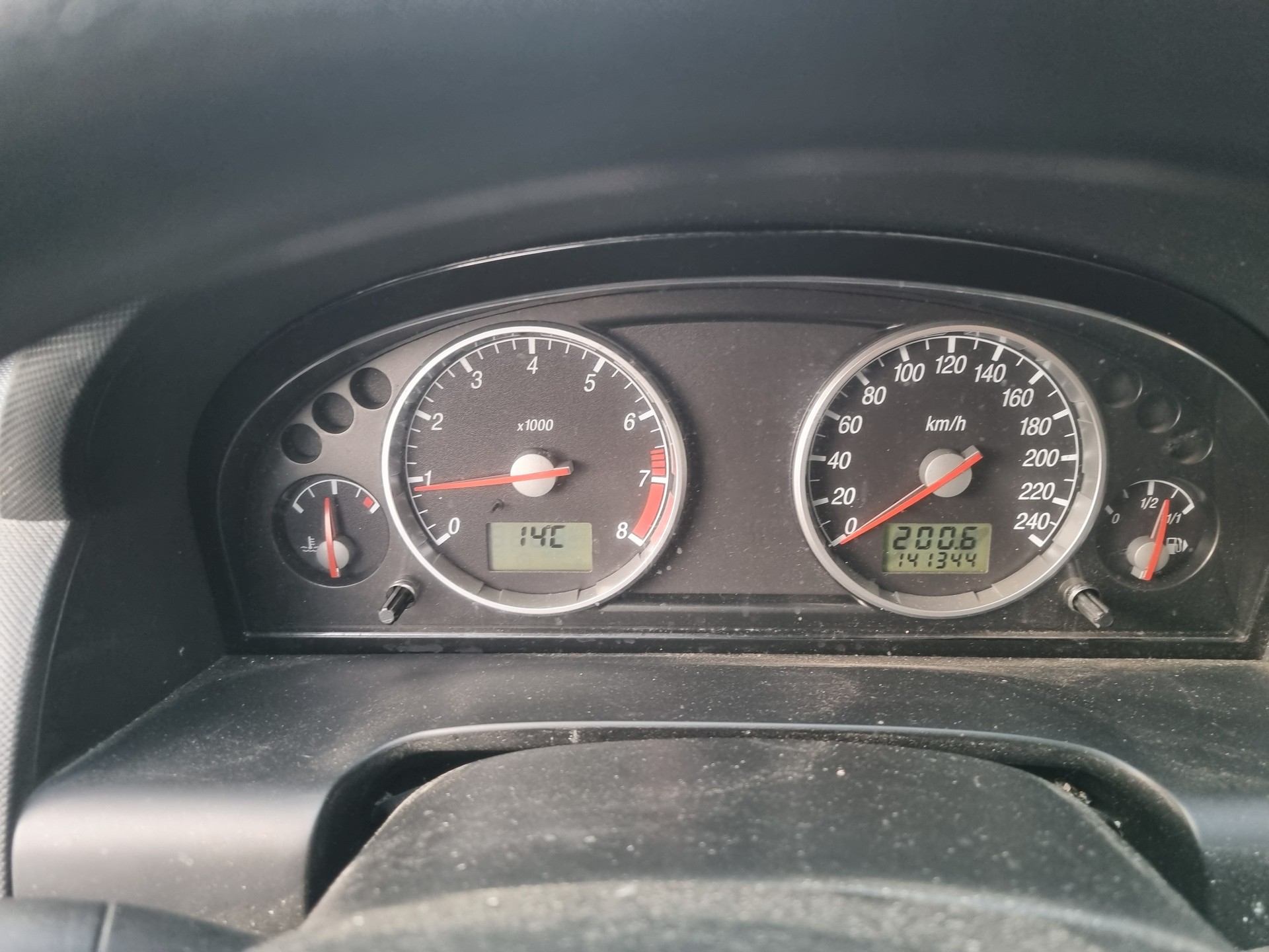 FORD Mondeo 1.8i 16V Carving-image-9