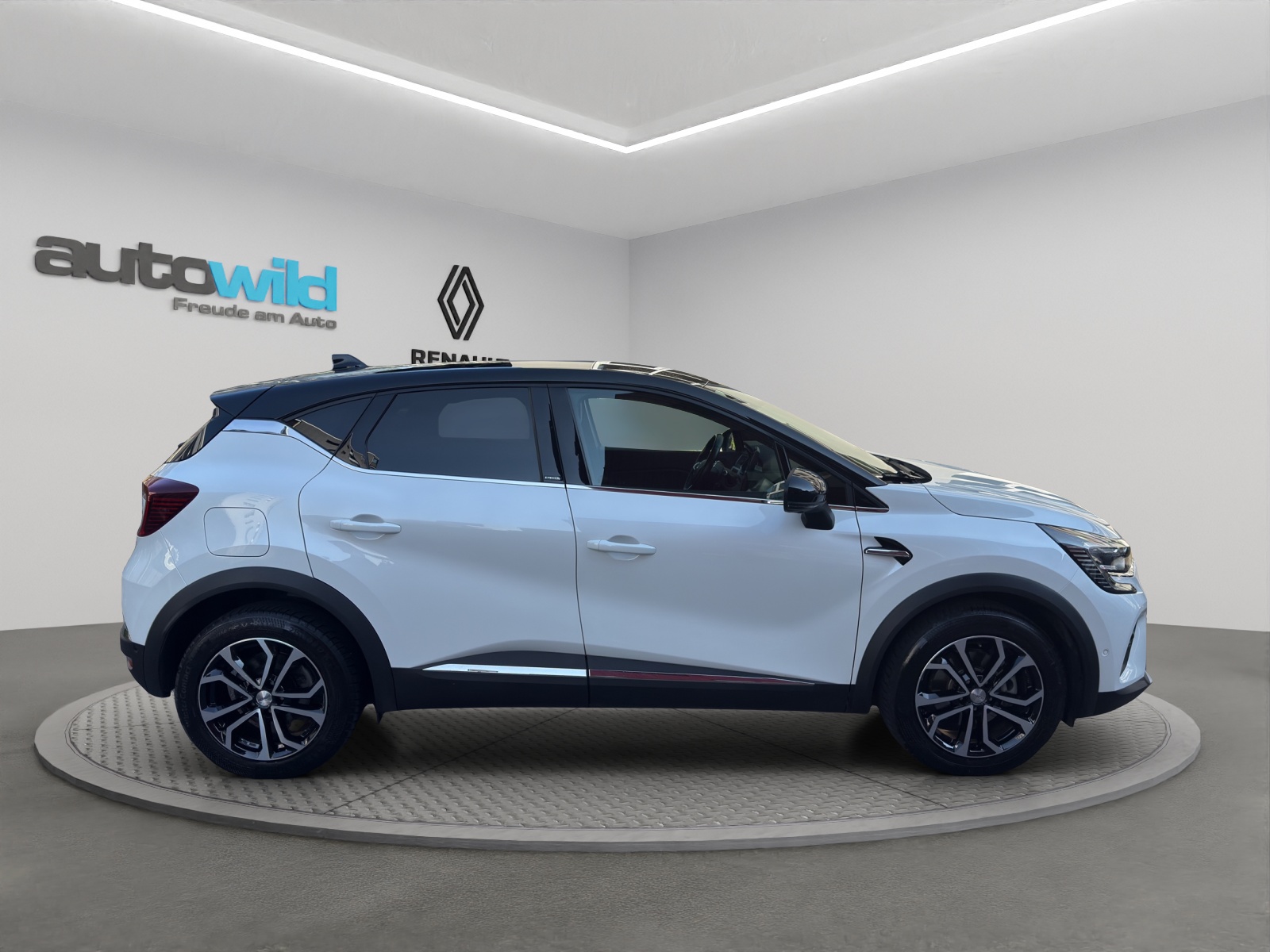 RENAULT Captur 1.6 E-Tech Edition1 DHT-image-12