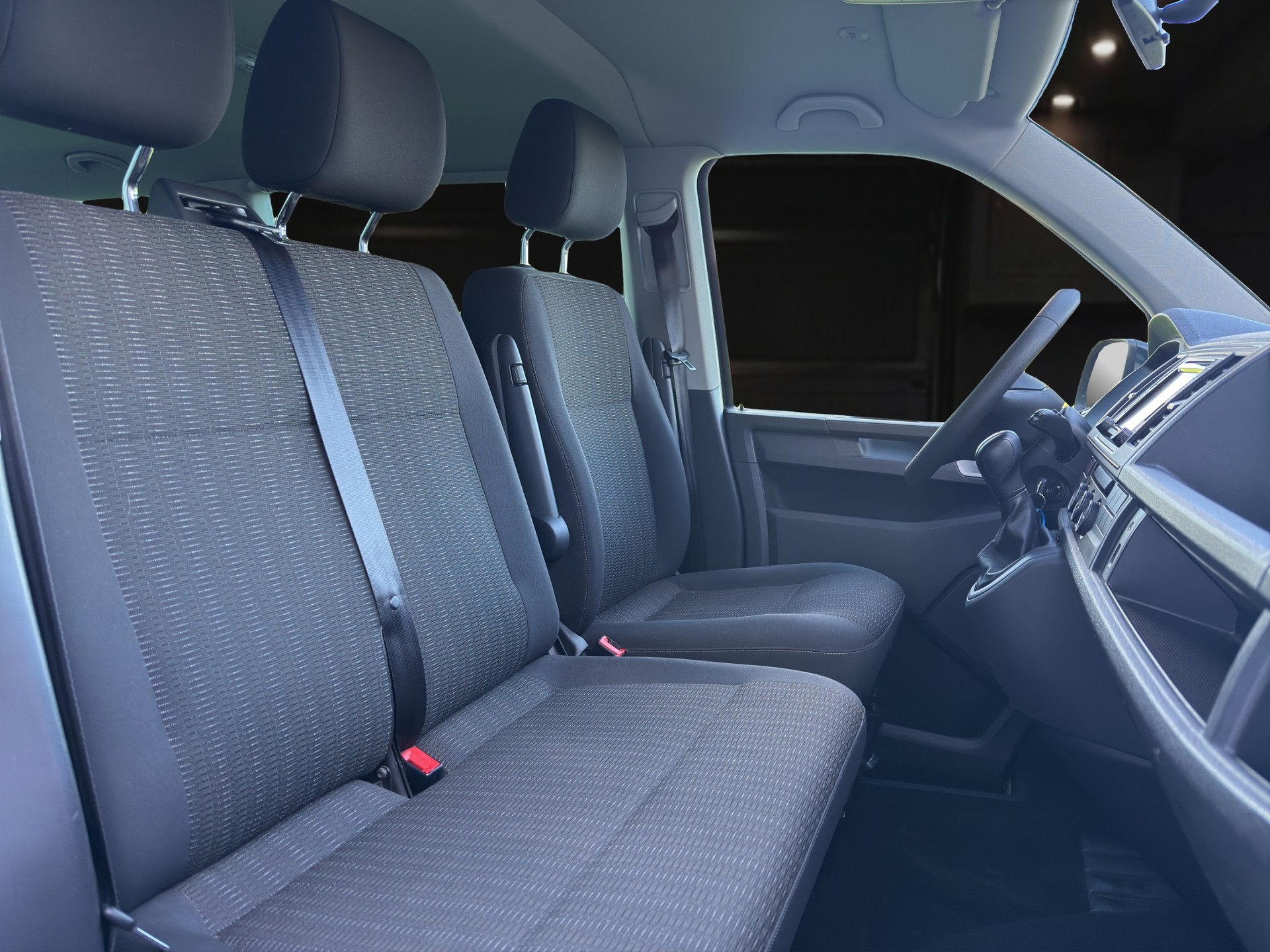 VW T6 Caravelle 3400 2.0 TDI 150 Comfortline DSG-image-9