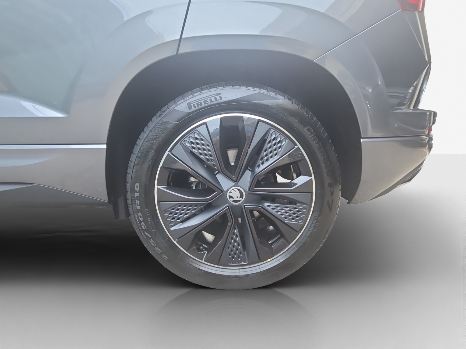 SKODA Karoq 2.0 TSI SportLine 4x4 DSG-image-13