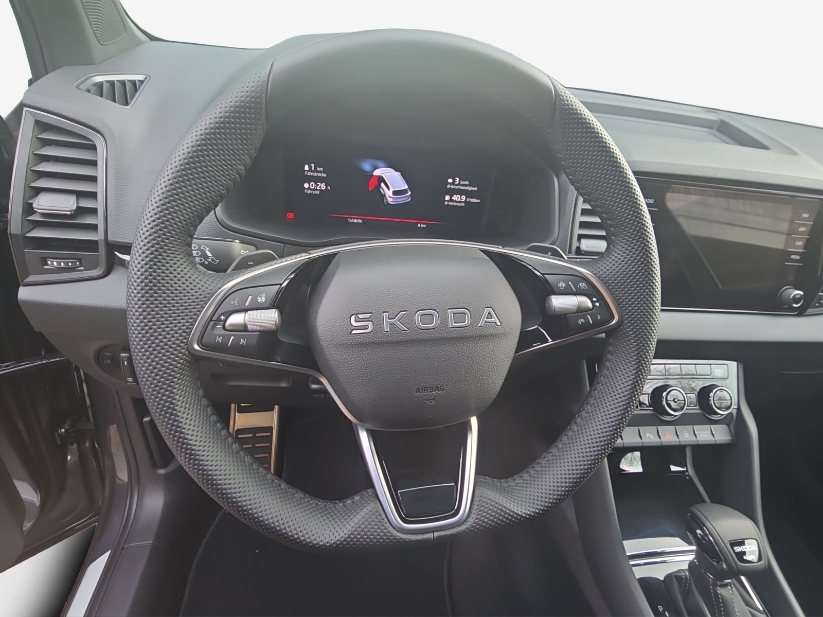 SKODA Karoq 2.0 TSI SportLine 4x4 DSG-image-9