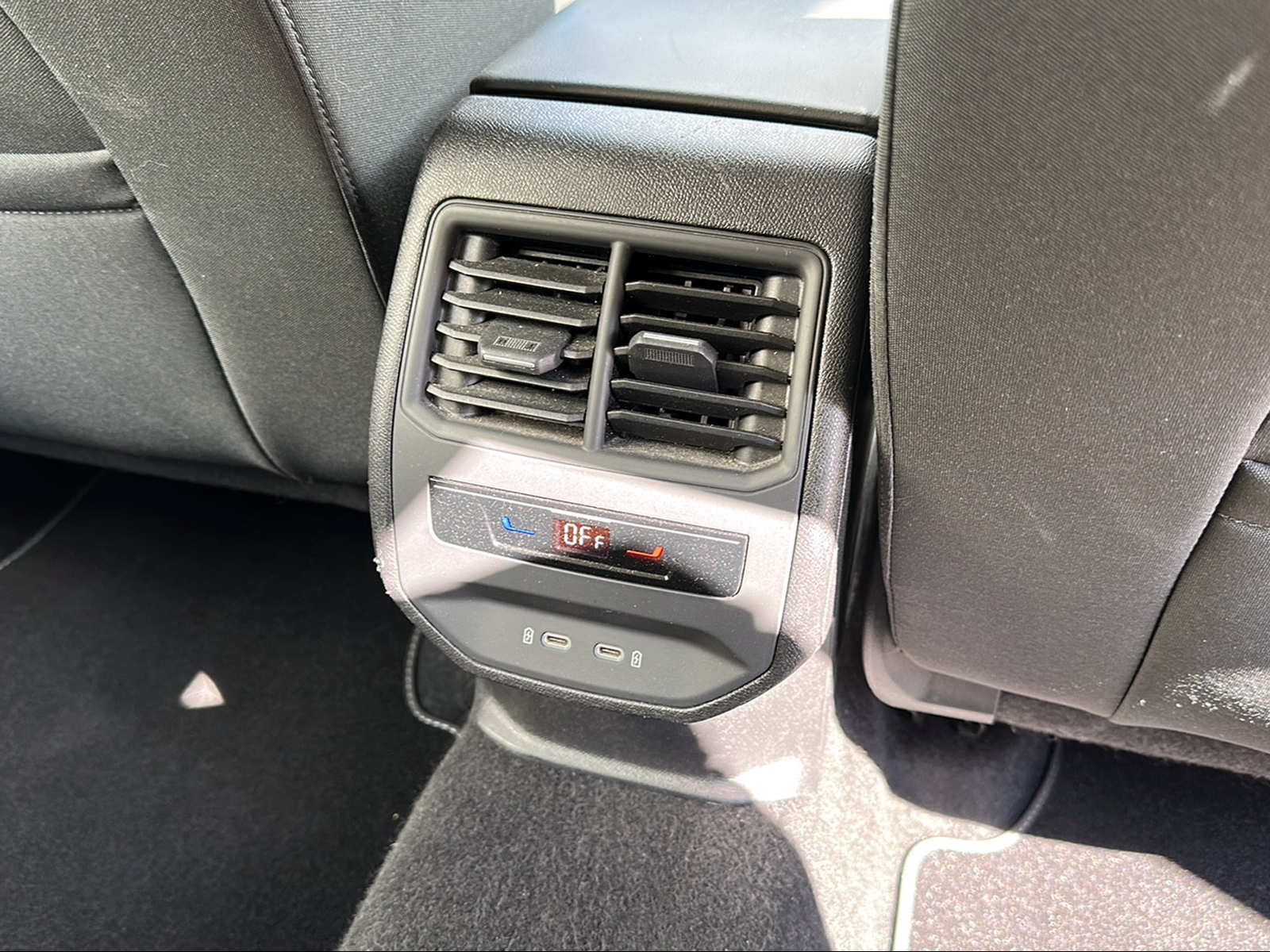 SEAT Leon ST 1.0 eTSI mHEV DSG Style-image-16