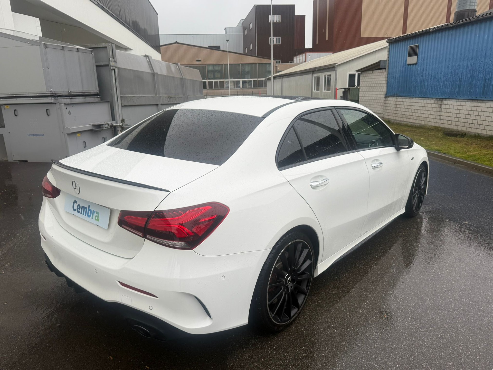 MERCEDES-BENZ A 35 AMG 4Matic Speedshift-image-6
