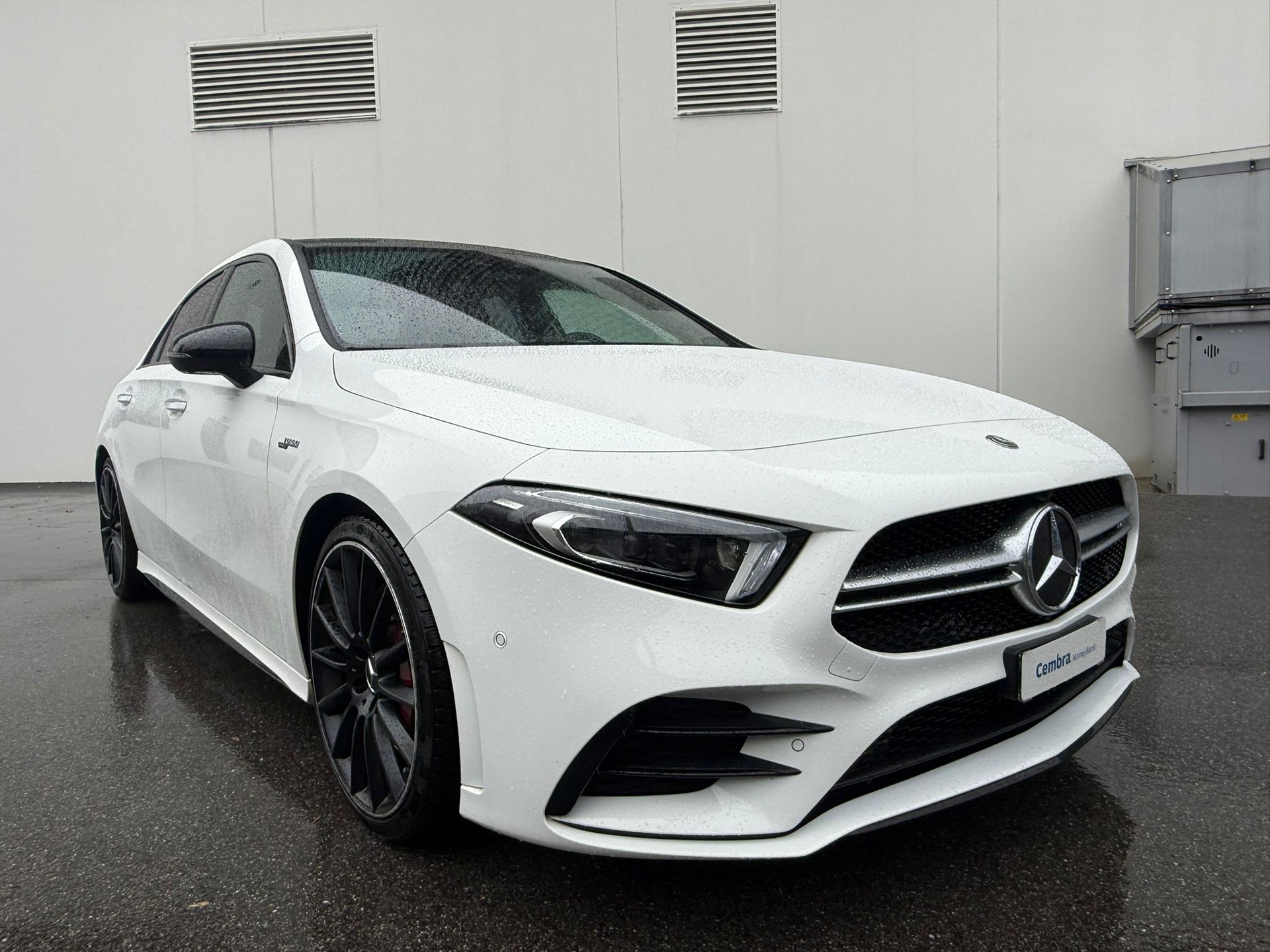 MERCEDES-BENZ A 35 AMG 4Matic Speedshift-image-0