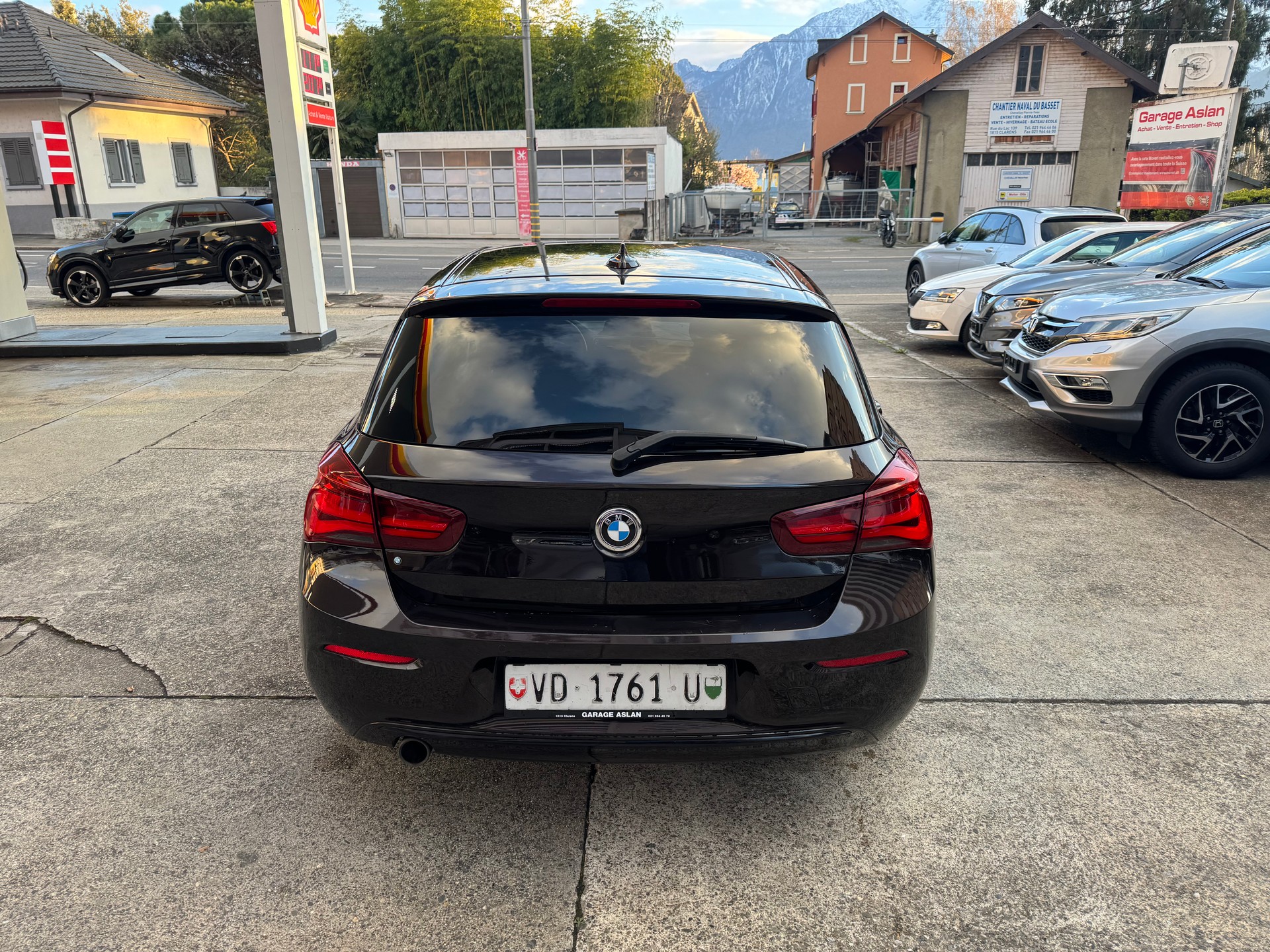 BMW 116d Edition Sport Line-image-2