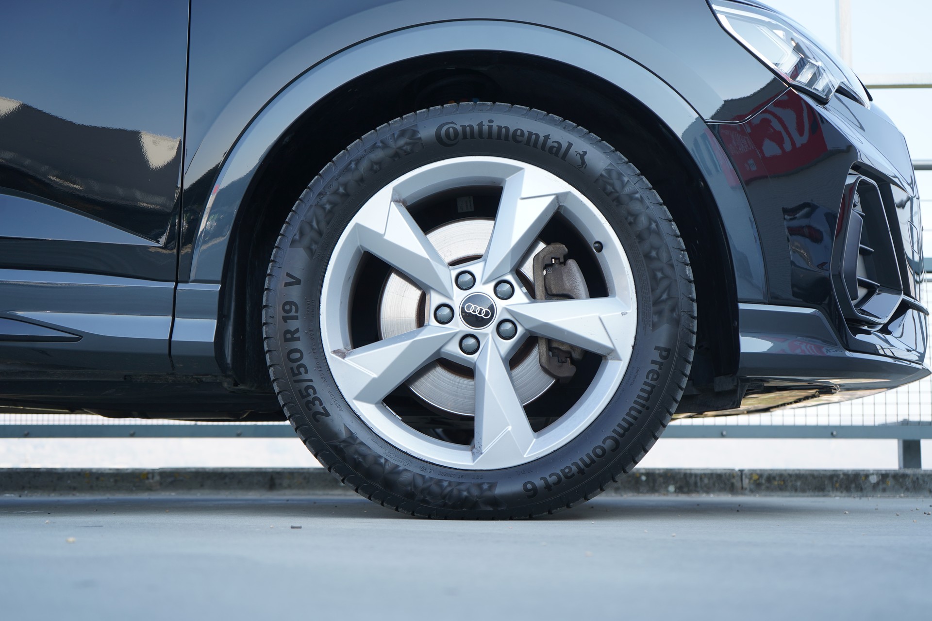 AUDI Q3 SPORTBACK 40 TDI S LINE QUATTRO BLACK S-TRONIC l 193 PS-image-18