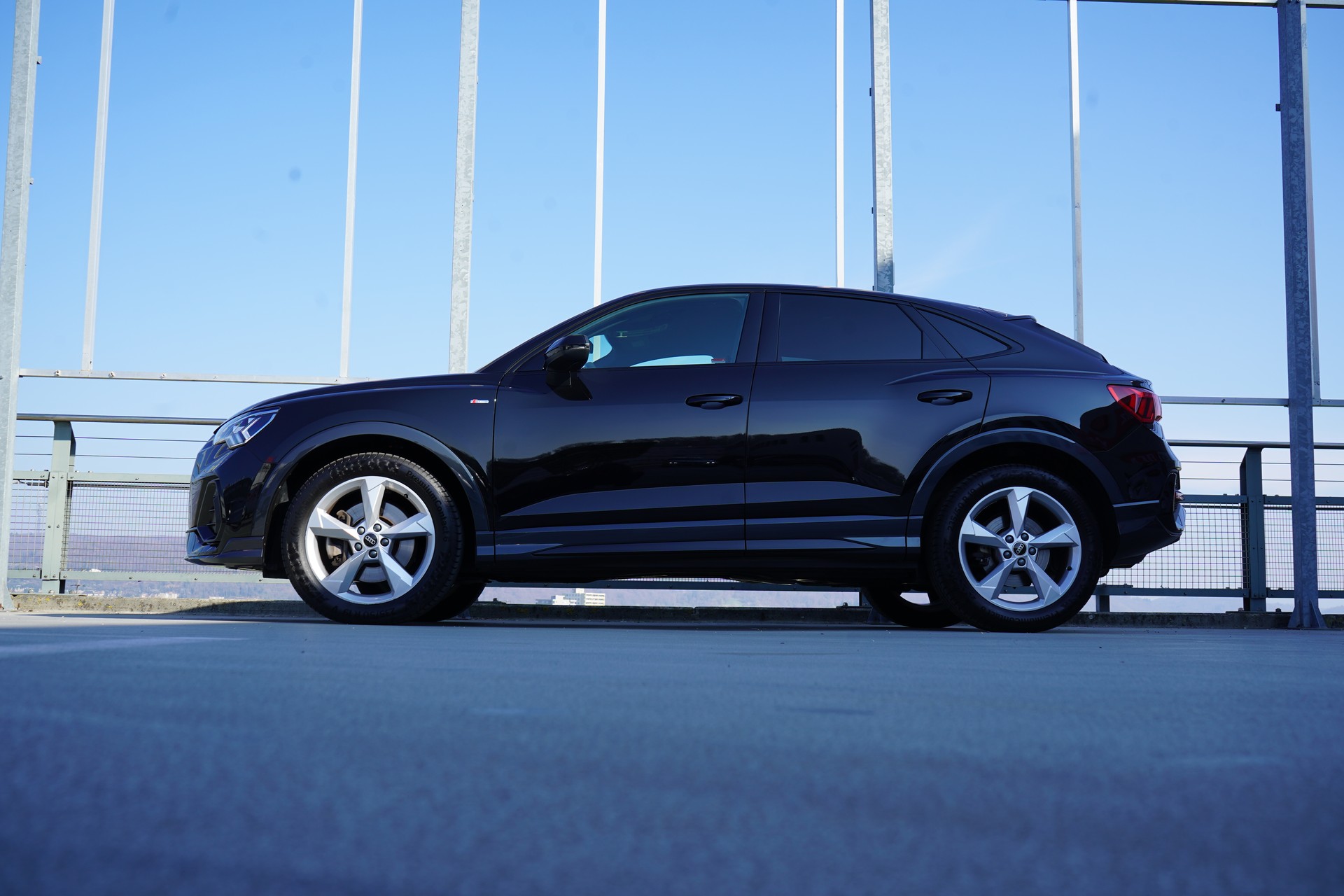 AUDI Q3 SPORTBACK 40 TDI S LINE QUATTRO BLACK S-TRONIC l 193 PS-image-3