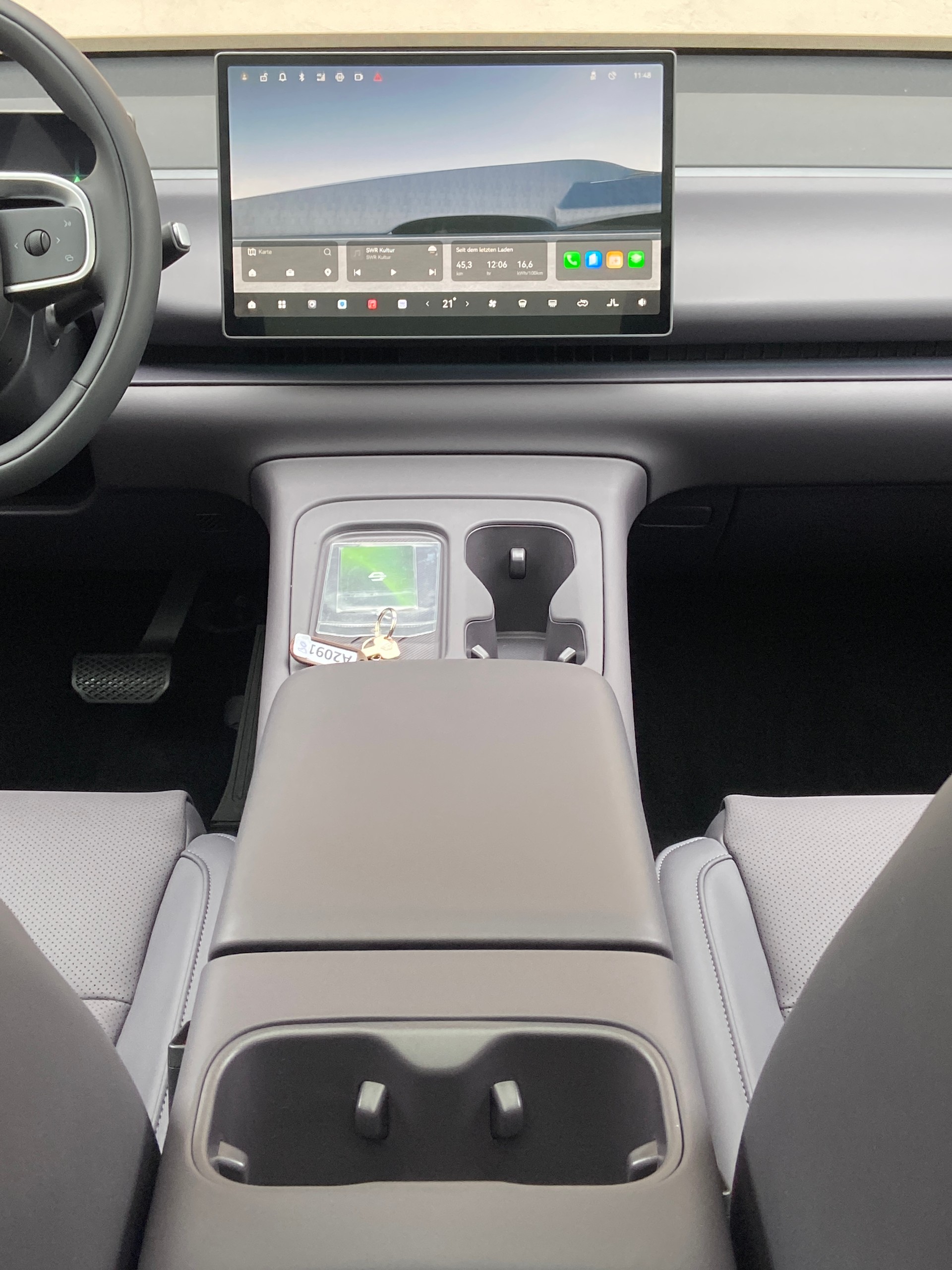LEAPMOTOR C10 REEV Hybrid Design-image-9