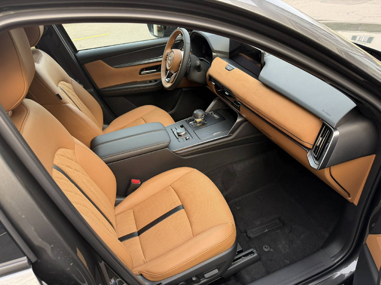 MAZDA CX-60 2.5 PHEV Homura Plus-image-12