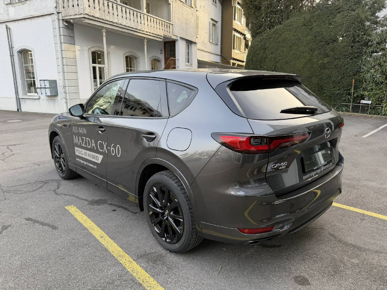 MAZDA CX-60 2.5 PHEV Homura Plus-image-4