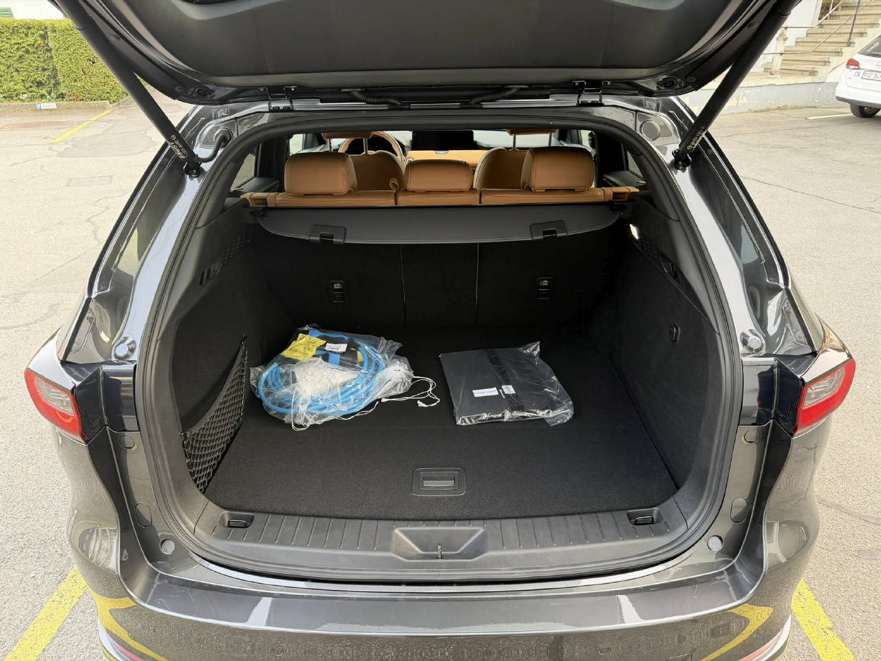 MAZDA CX-60 2.5 PHEV Homura Plus-image-10