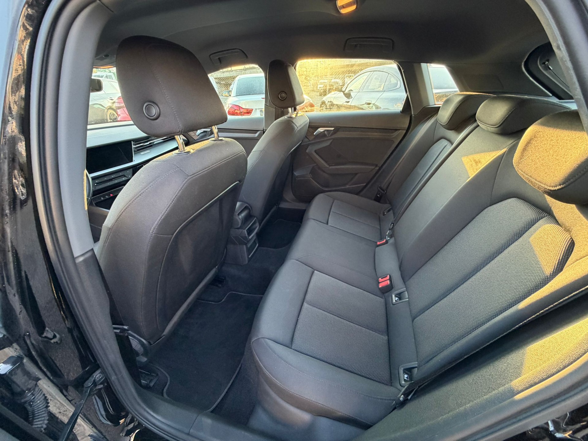 AUDI A3 Sportback 35 TDI advanced S-tronic-image-13