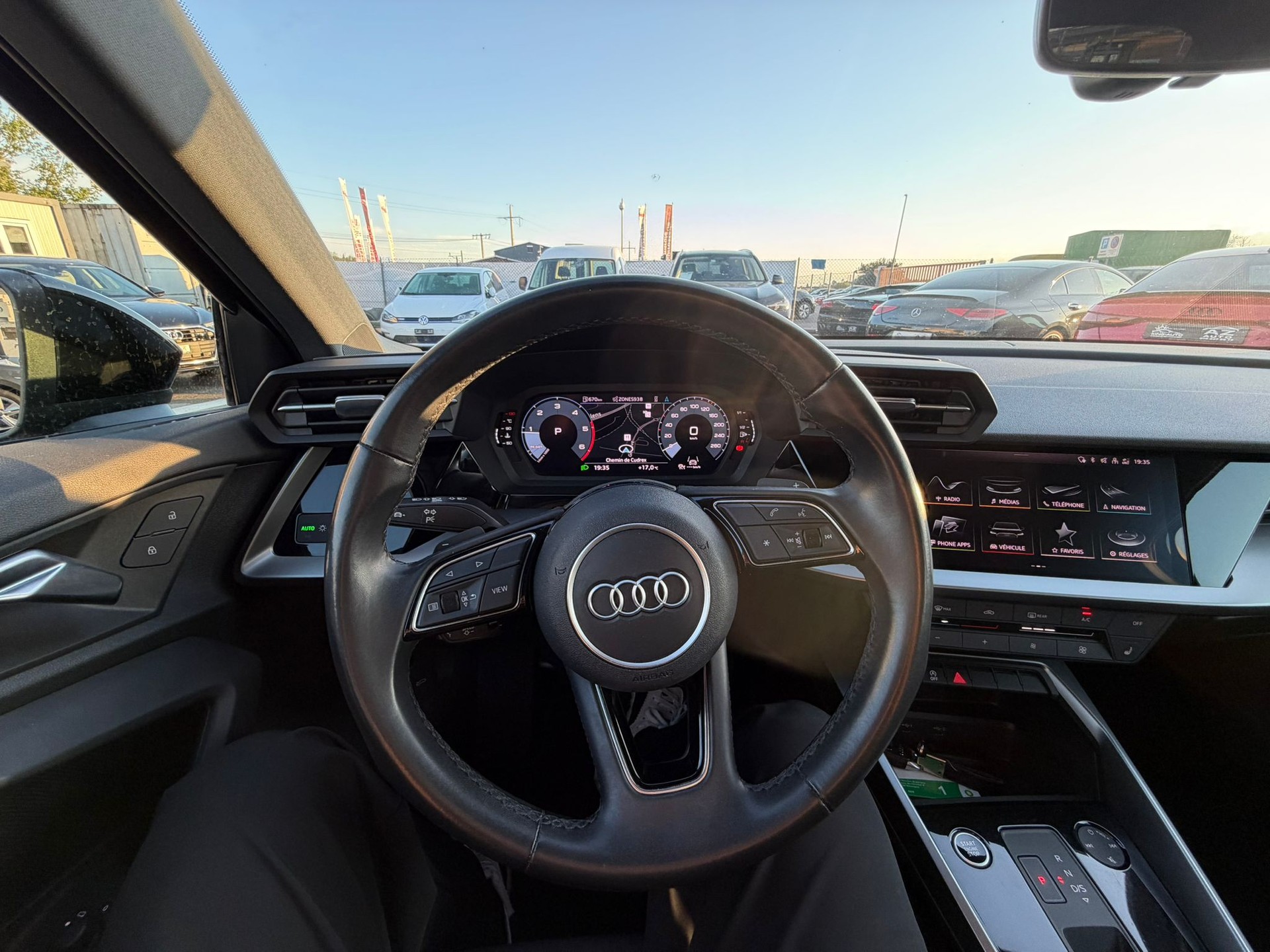 AUDI A3 Sportback 35 TDI advanced S-tronic-image-10