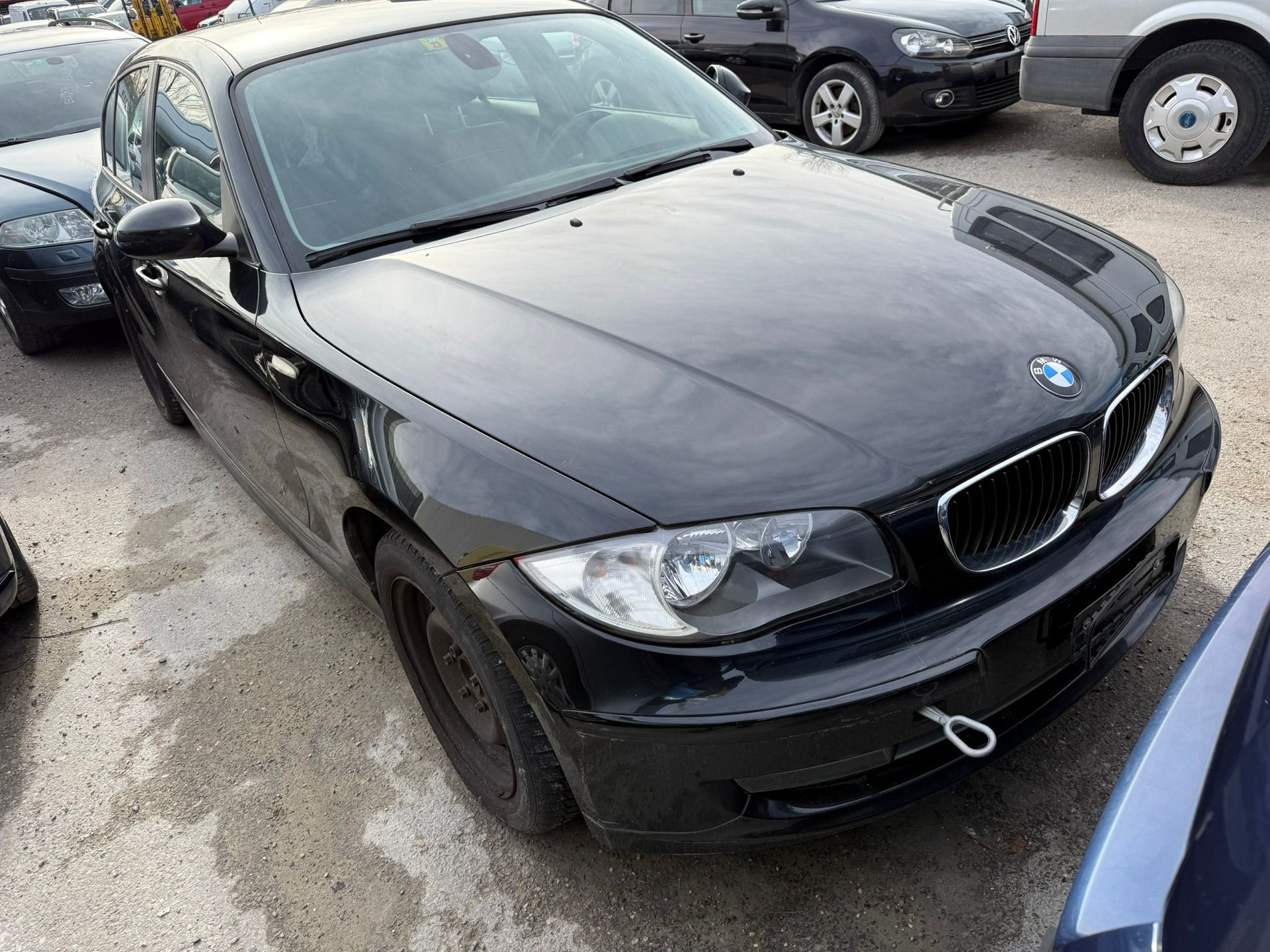 BMW 116i-image-1