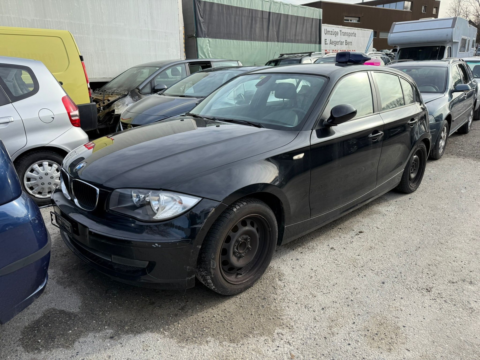 BMW 116i-image-0